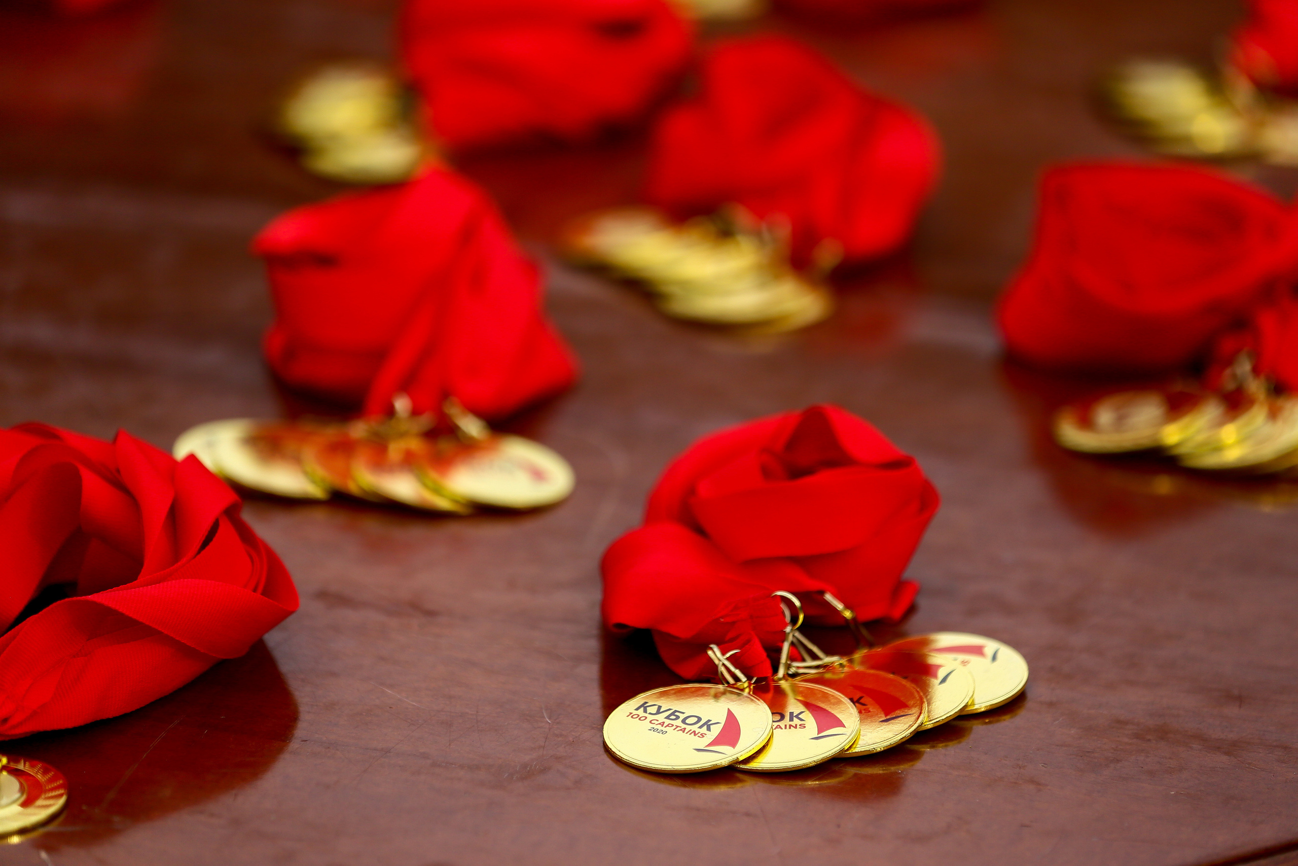 100 Капитанов. Фотограф Антон Чупринин