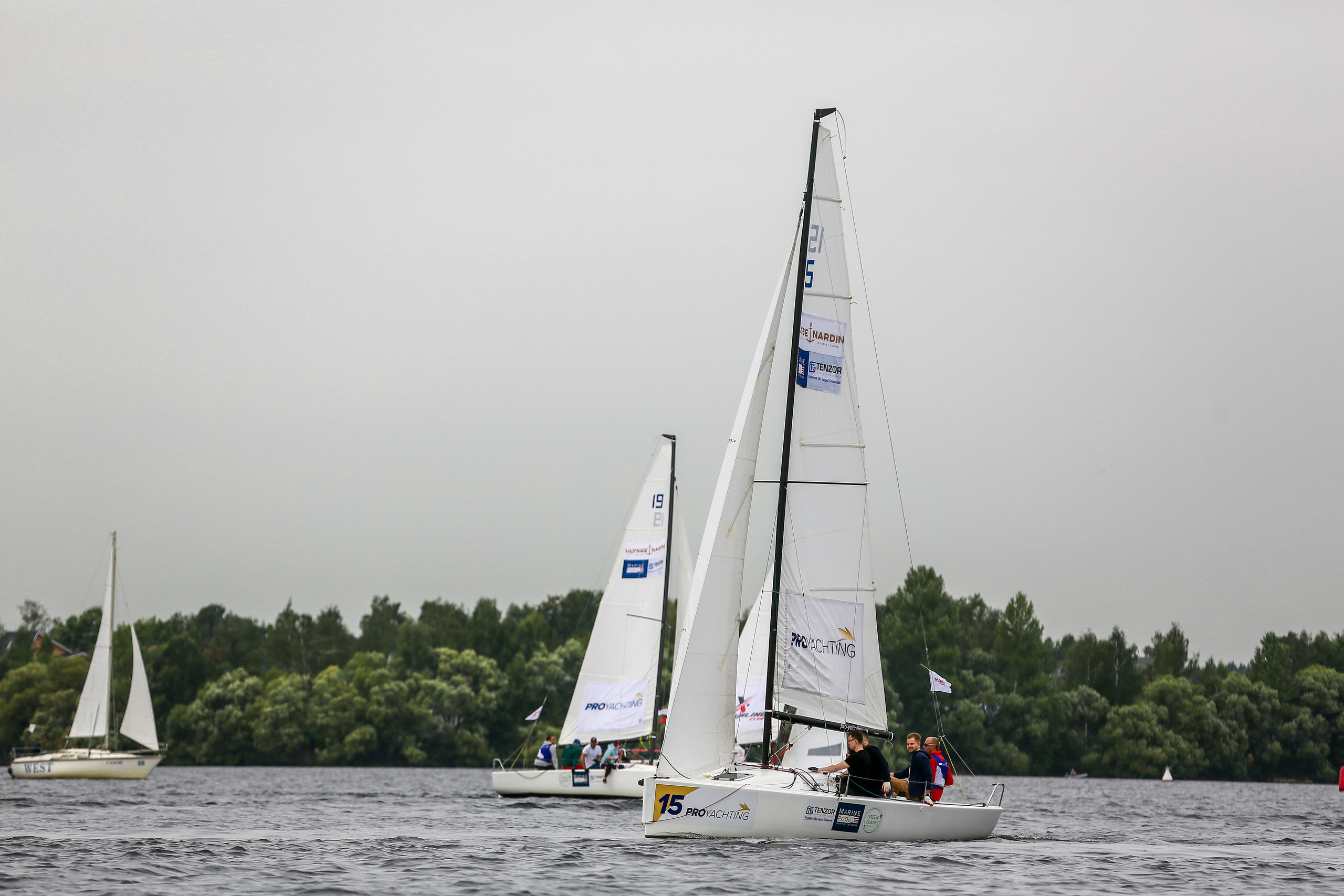 100 Капитанов. Фотограф Антон Чупринин