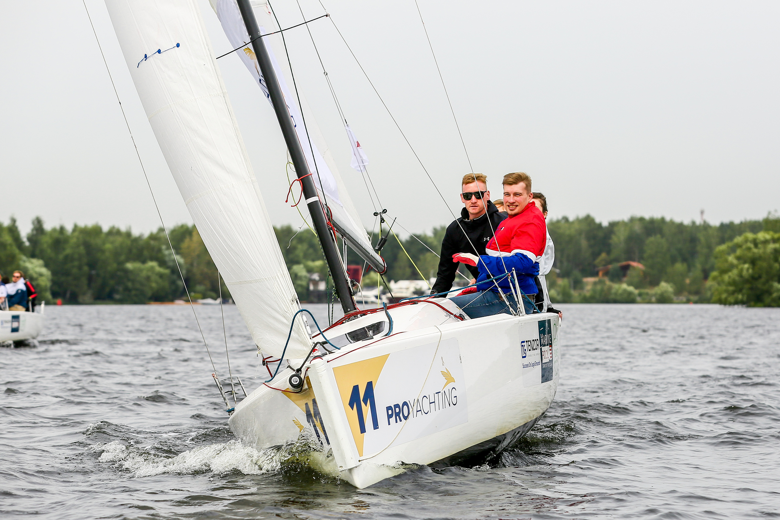 100 Капитанов. Фотограф Антон Чупринин