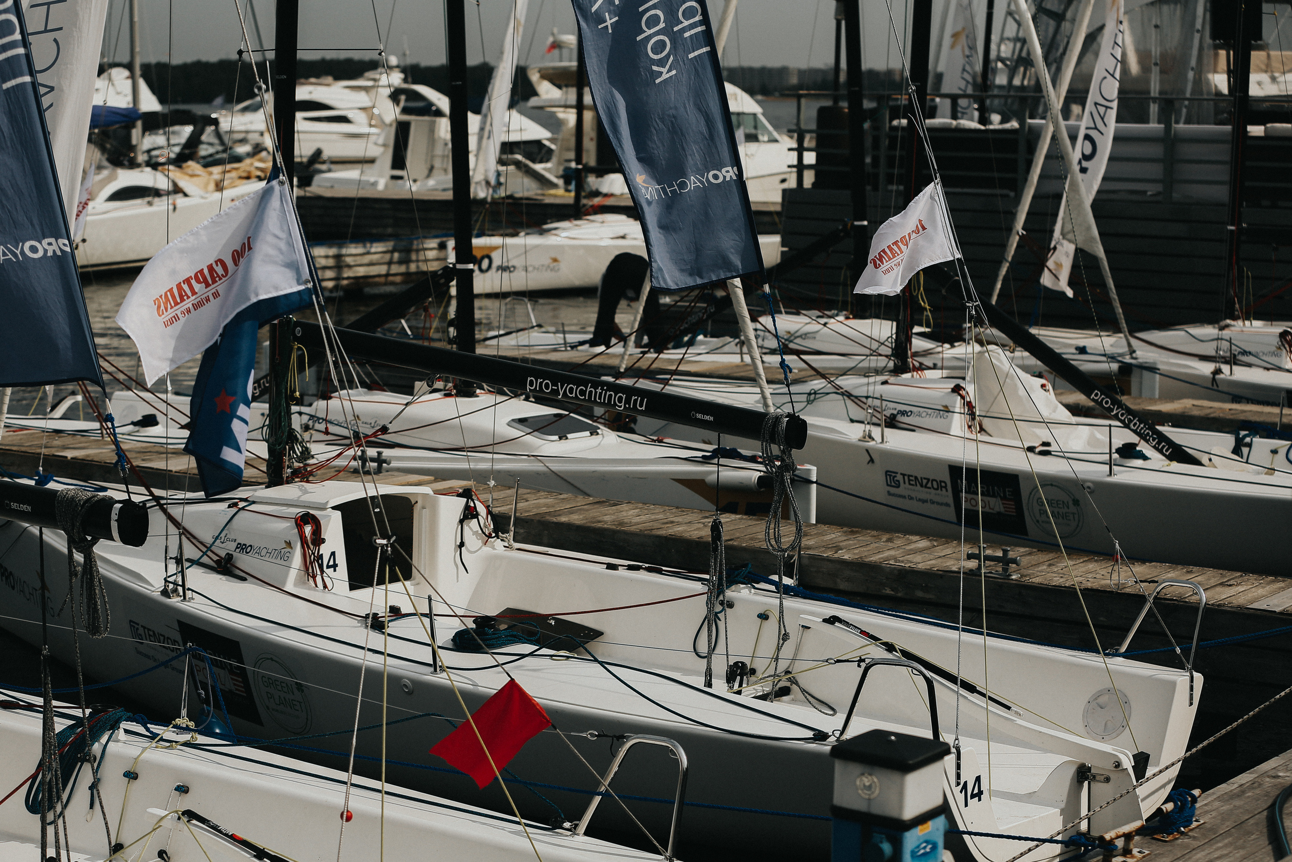 100 Капитанов. Фотограф Антон Чупринин