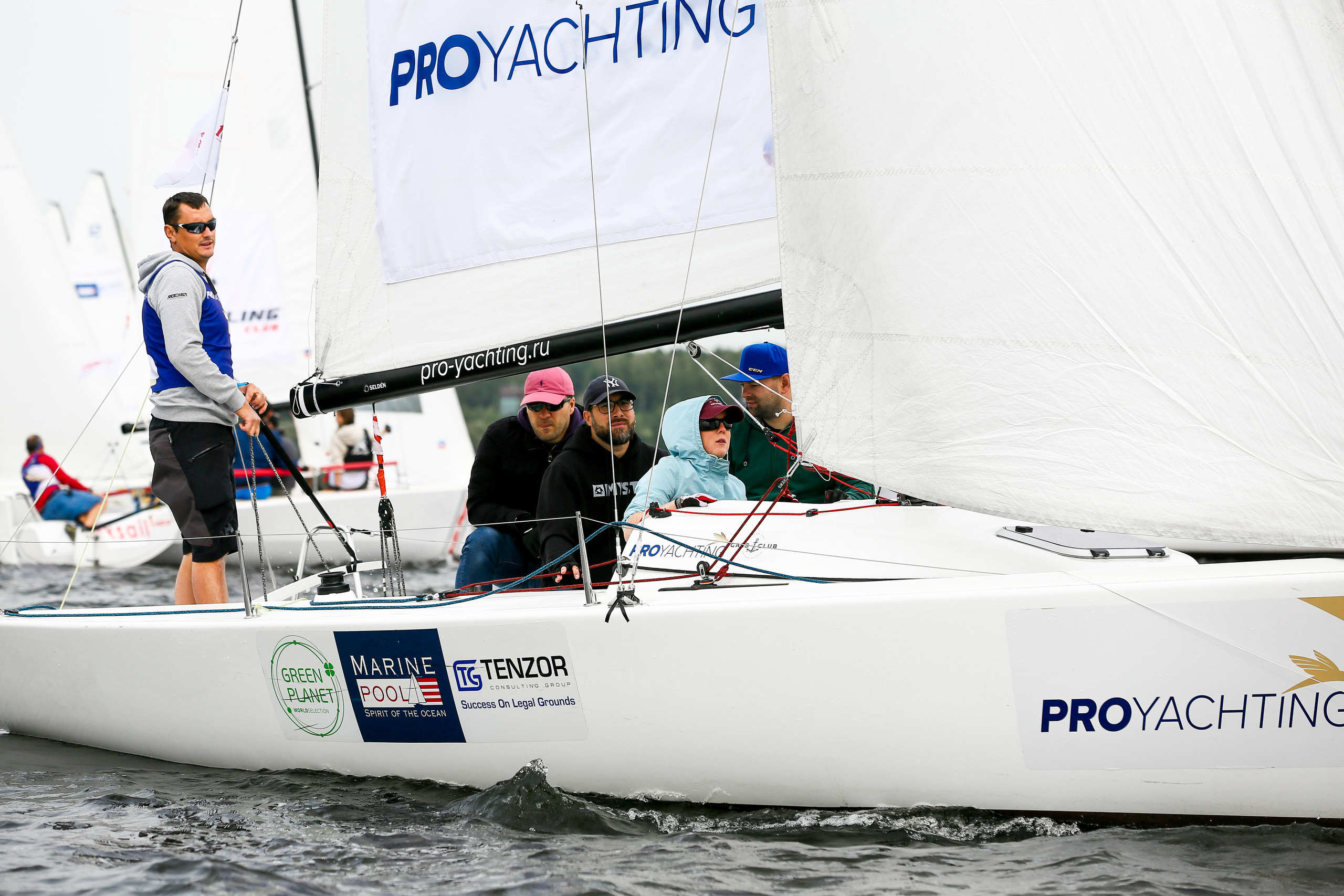 100 Капитанов. Фотограф Антон Чупринин