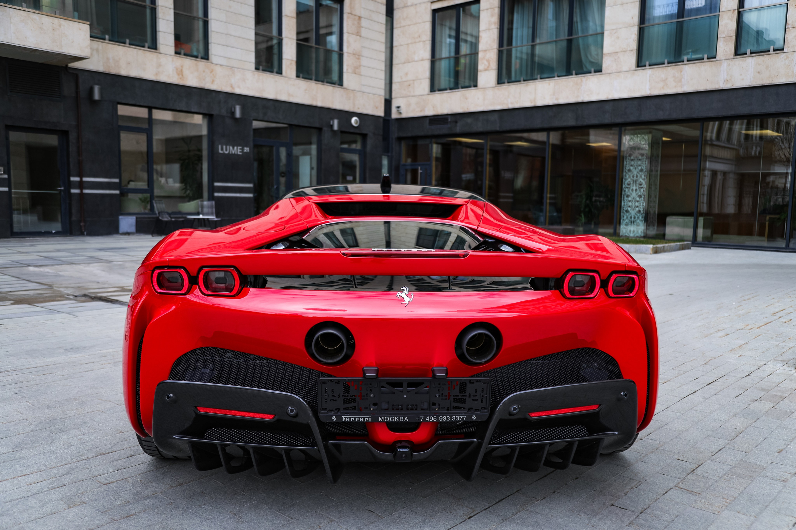 FERRARI SF90 STRADALE. Mixturecaptures