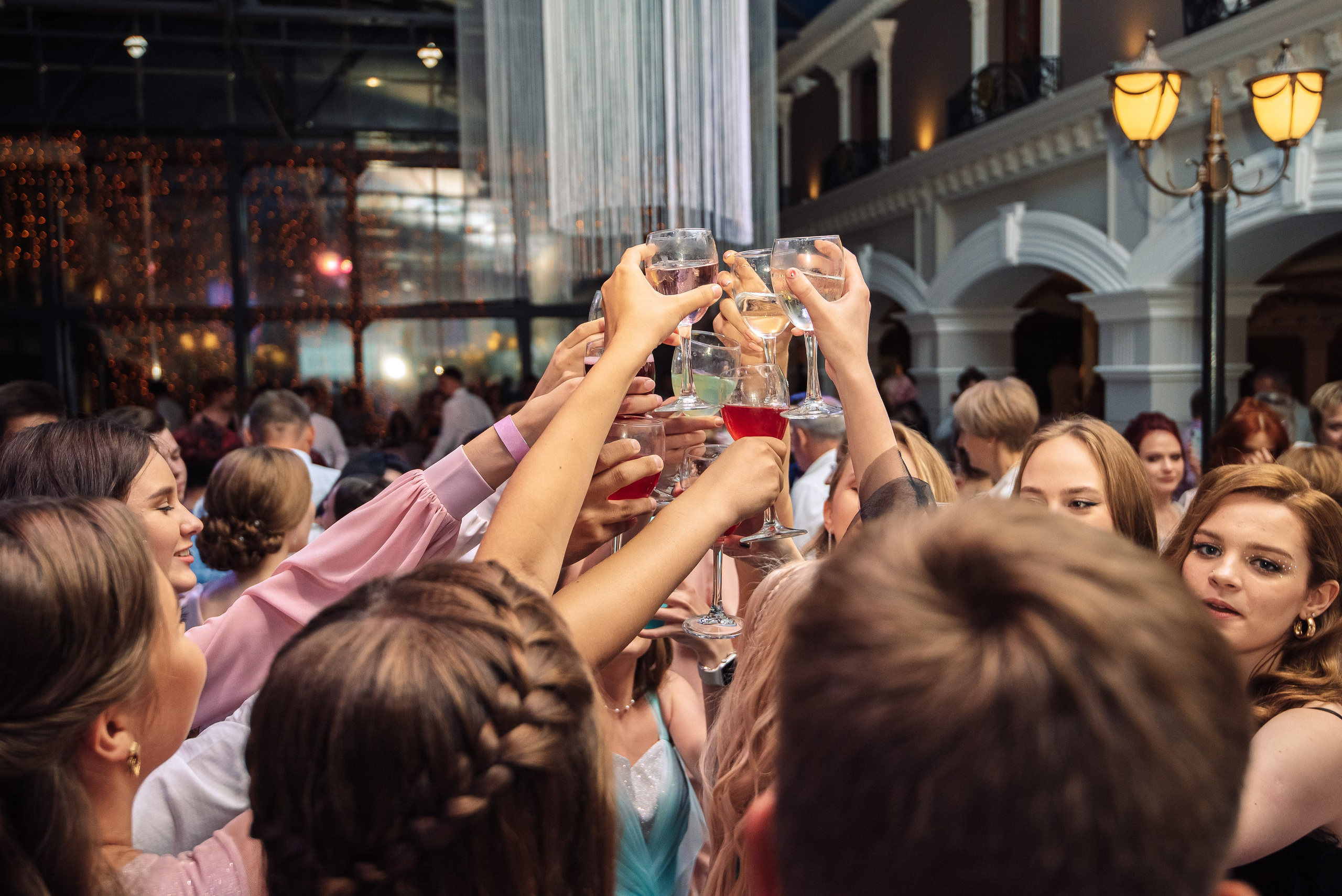 Выпускной 9-11классы. Выпускные книги Анапа Новороссийск Краснодар