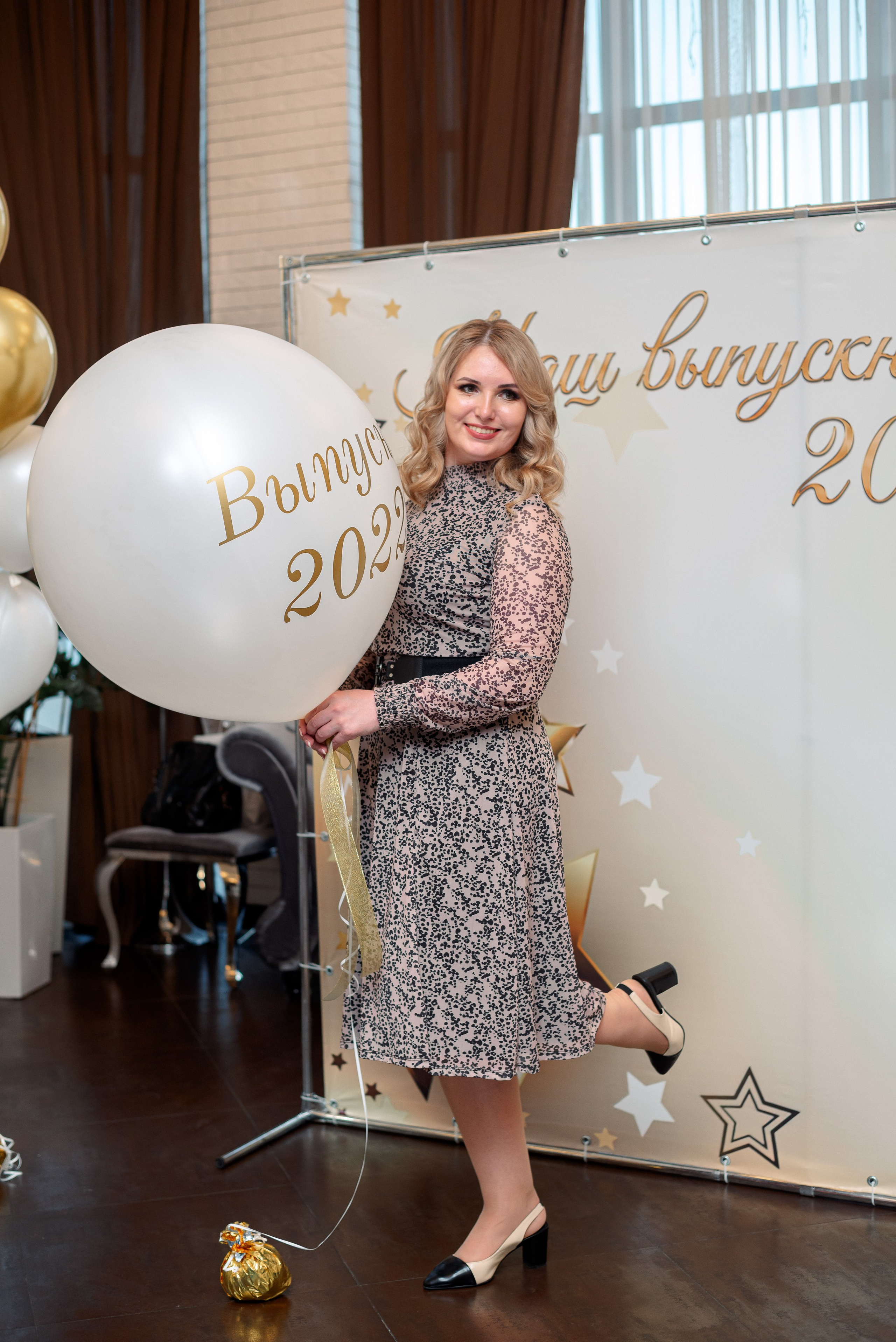 Выпускной 9-11классы. Выпускные книги Анапа Новороссийск Краснодар