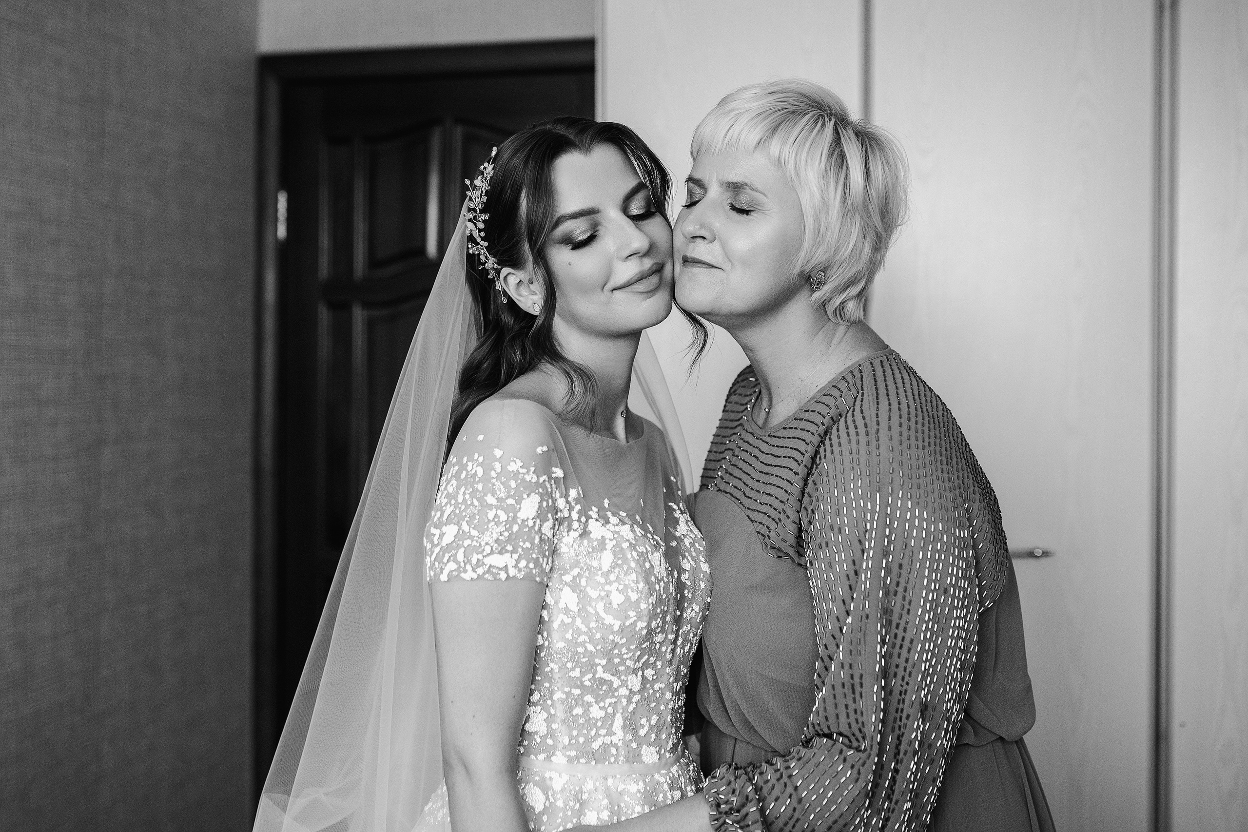 Ульяна и Денис. Свадебный и индивидуальный фотограф в Новом Уренгое Уфе Холопова Ксени