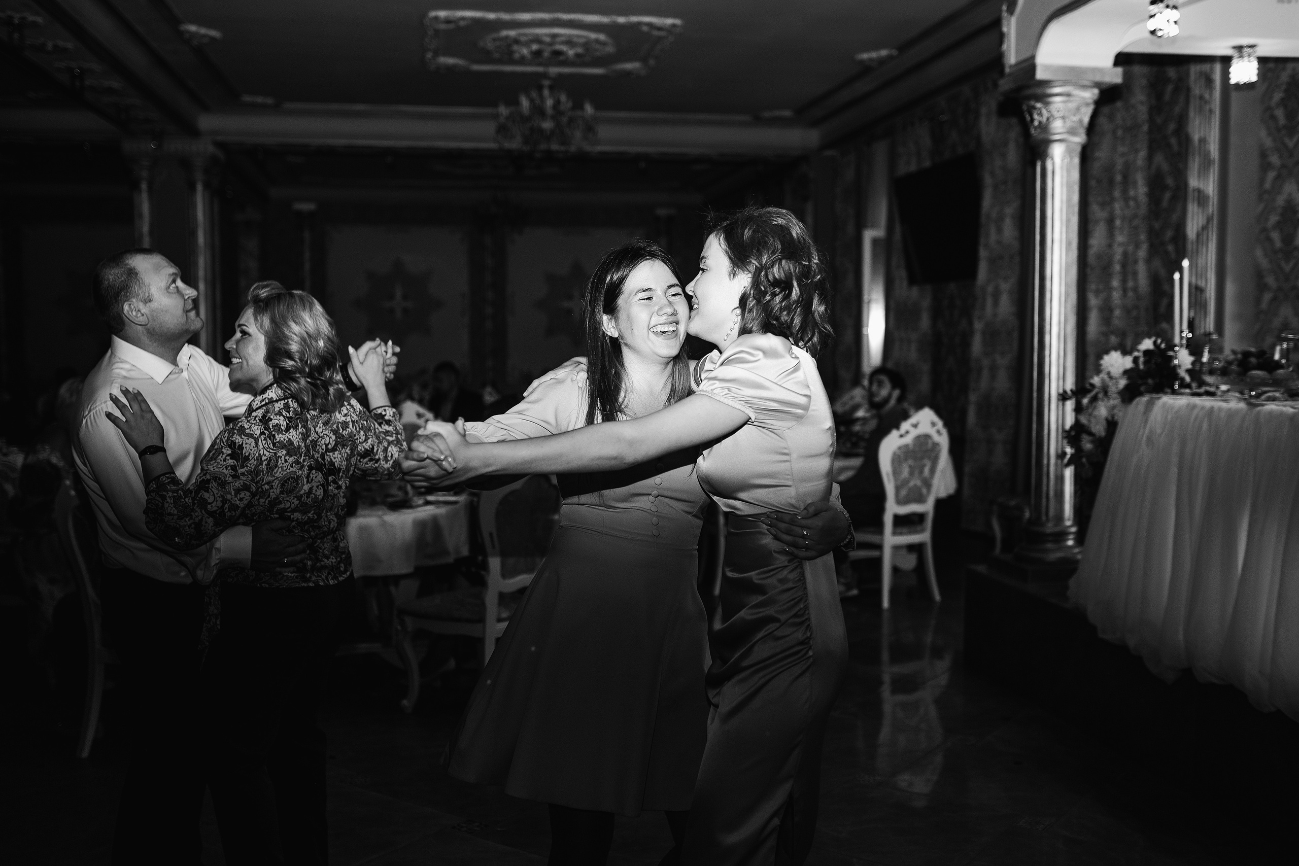 Ульяна и Денис. Свадебный и индивидуальный фотограф в Новом Уренгое Уфе Холопова Ксени