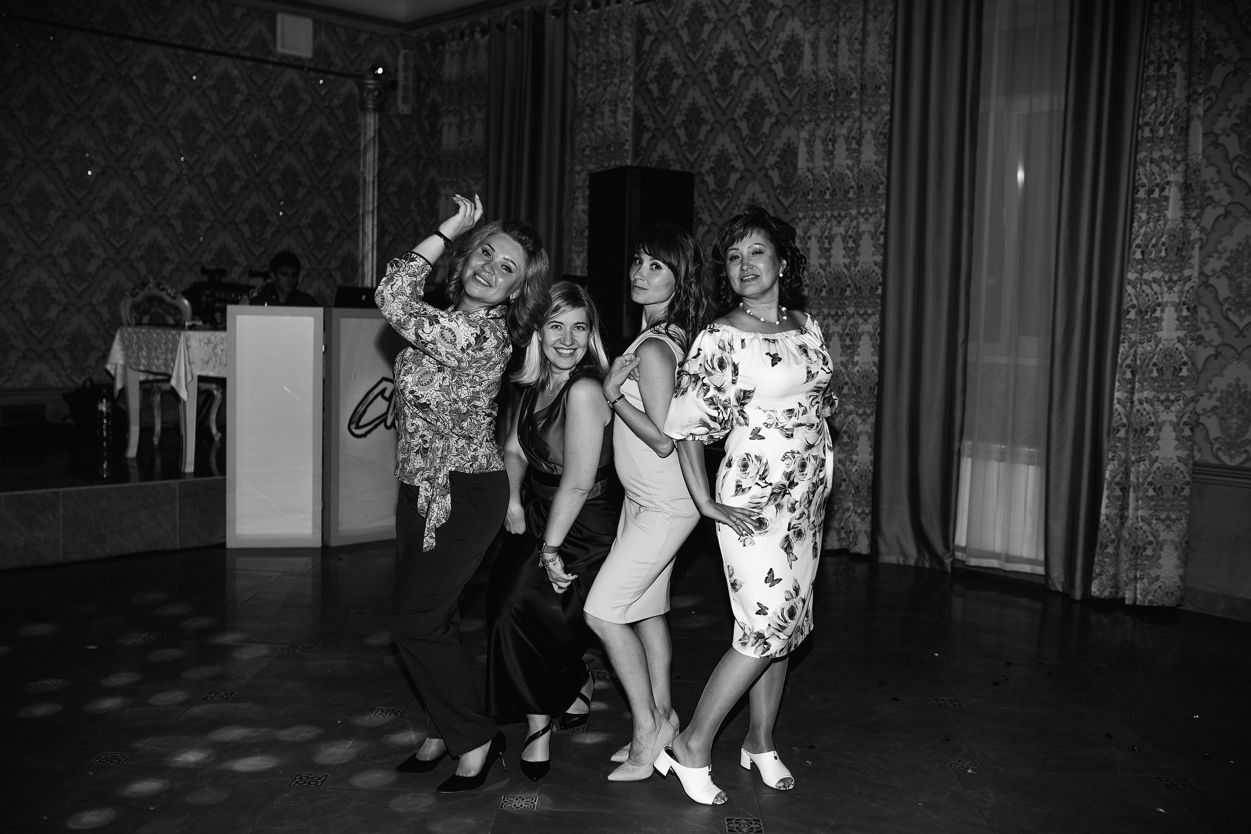 Ульяна и Денис. Свадебный и индивидуальный фотограф в Новом Уренгое Уфе Холопова Ксени