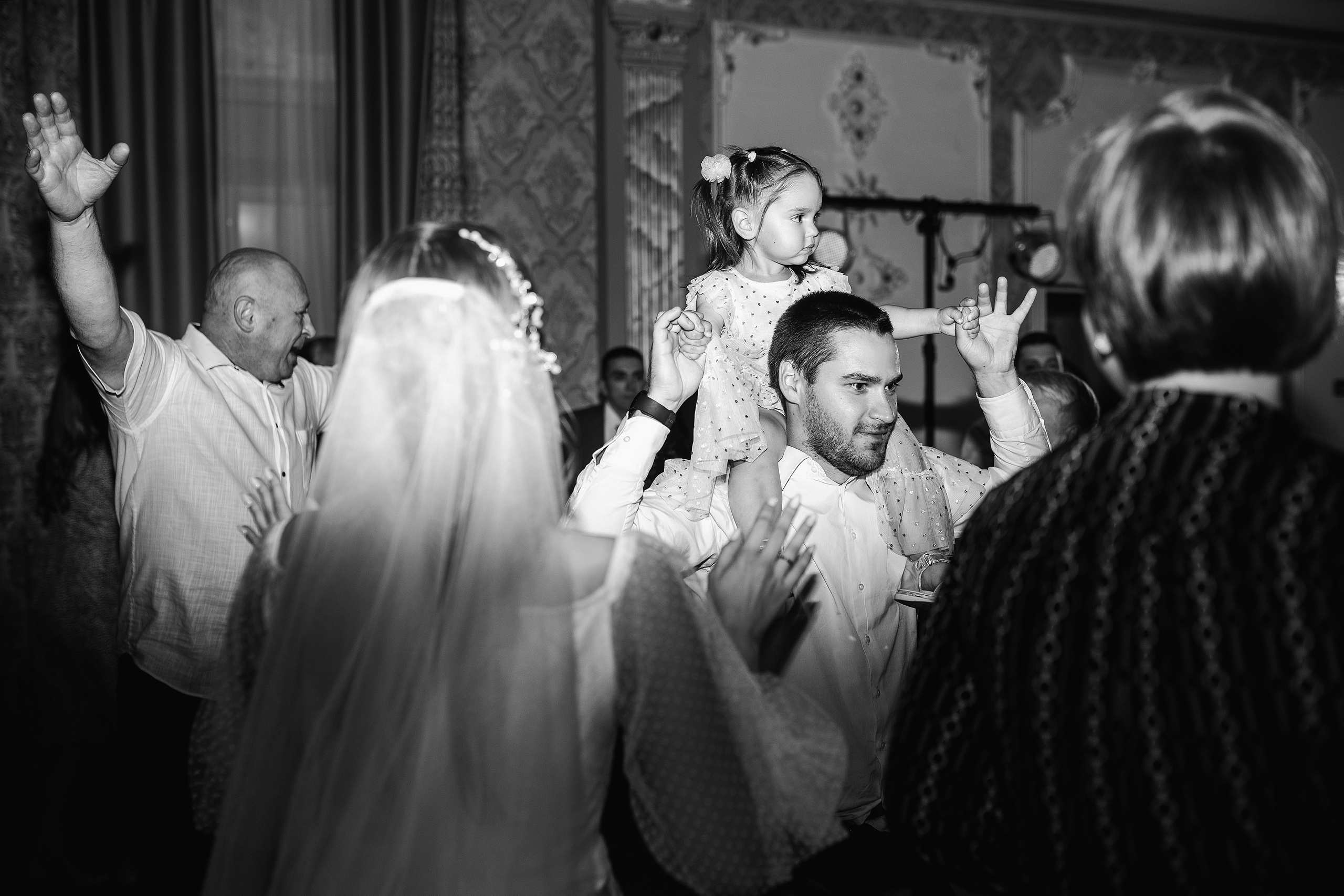 Ульяна и Денис. Свадебный и индивидуальный фотограф в Новом Уренгое Уфе Холопова Ксени