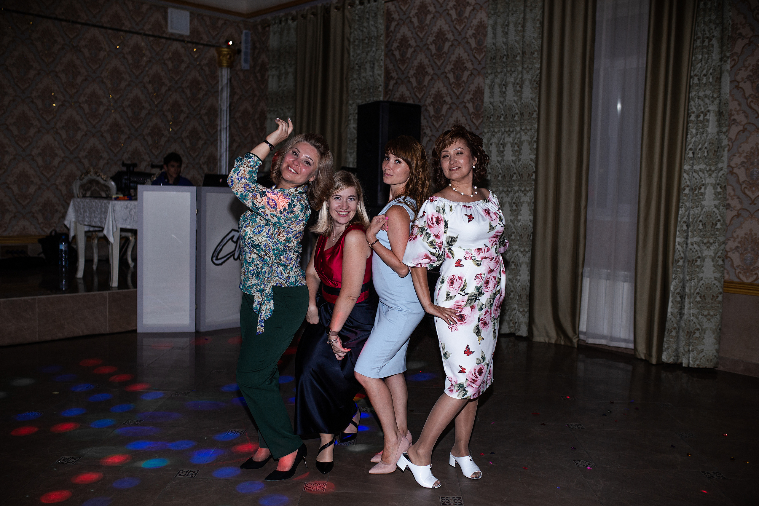 Ульяна и Денис. Свадебный и индивидуальный фотограф в Новом Уренгое Уфе Холопова Ксени