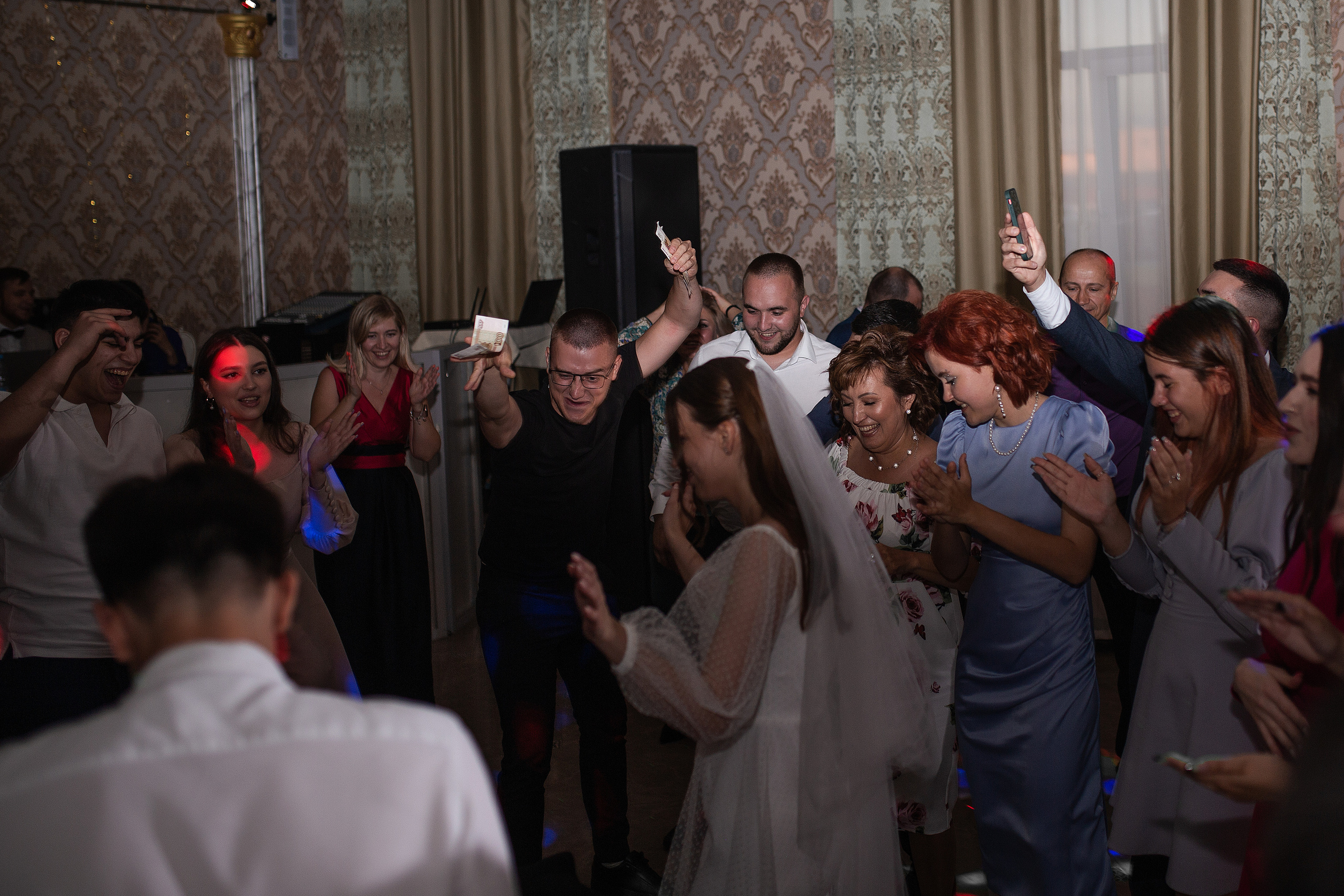 Ульяна и Денис. Свадебный и индивидуальный фотограф в Новом Уренгое Уфе Холопова Ксени