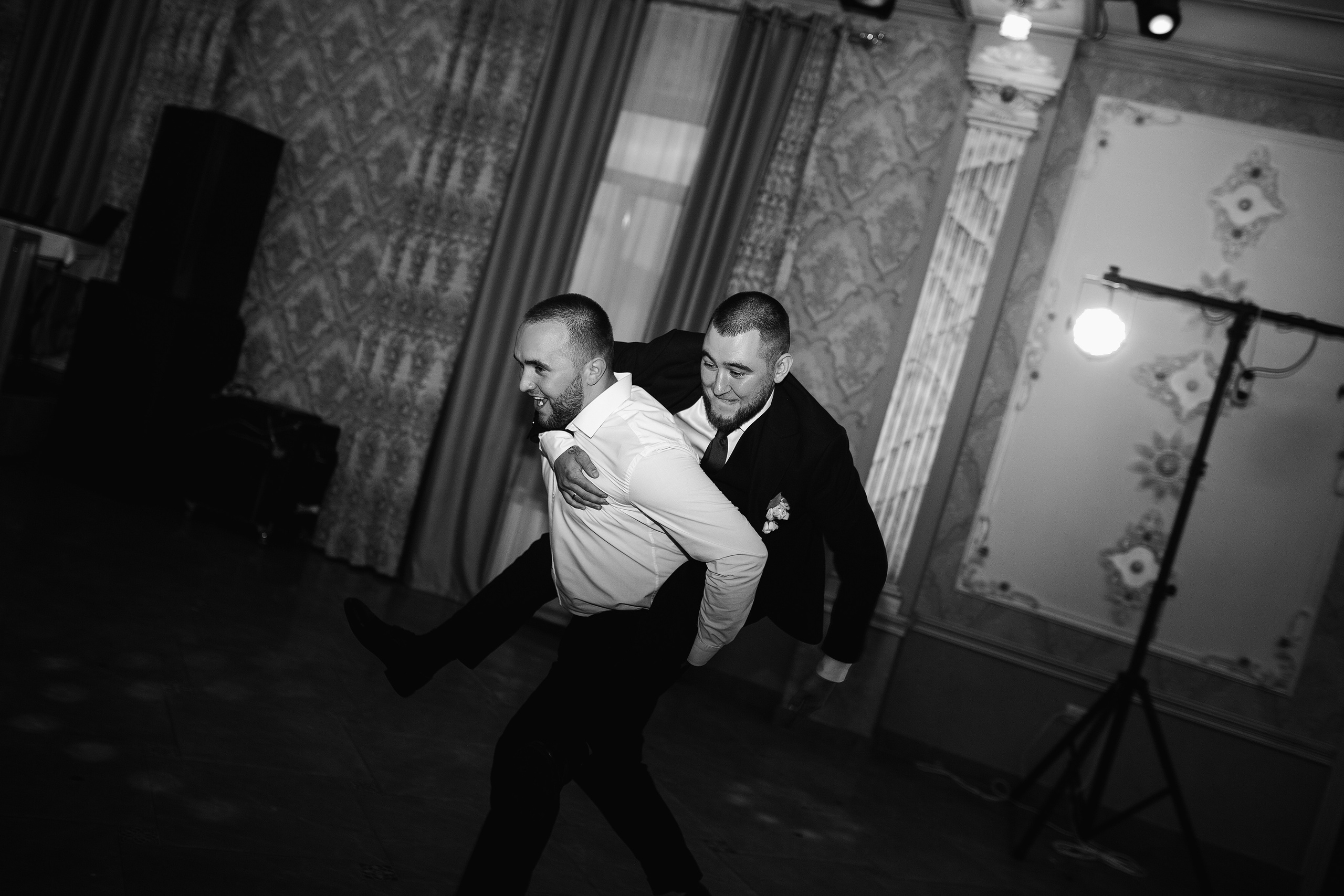 Ульяна и Денис. Свадебный и индивидуальный фотограф в Новом Уренгое Уфе Холопова Ксени