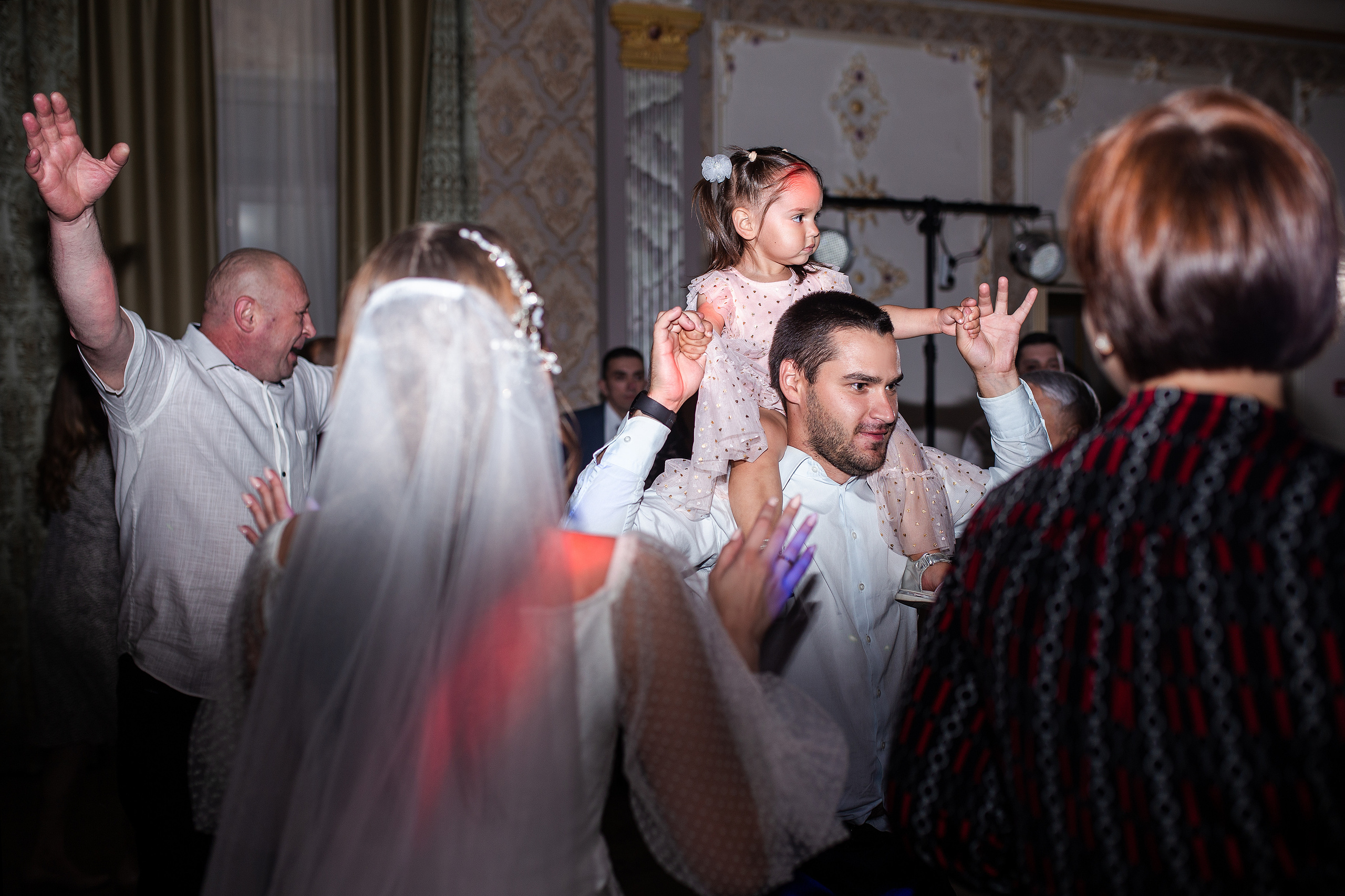 Ульяна и Денис. Свадебный и индивидуальный фотограф в Новом Уренгое Уфе Холопова Ксени