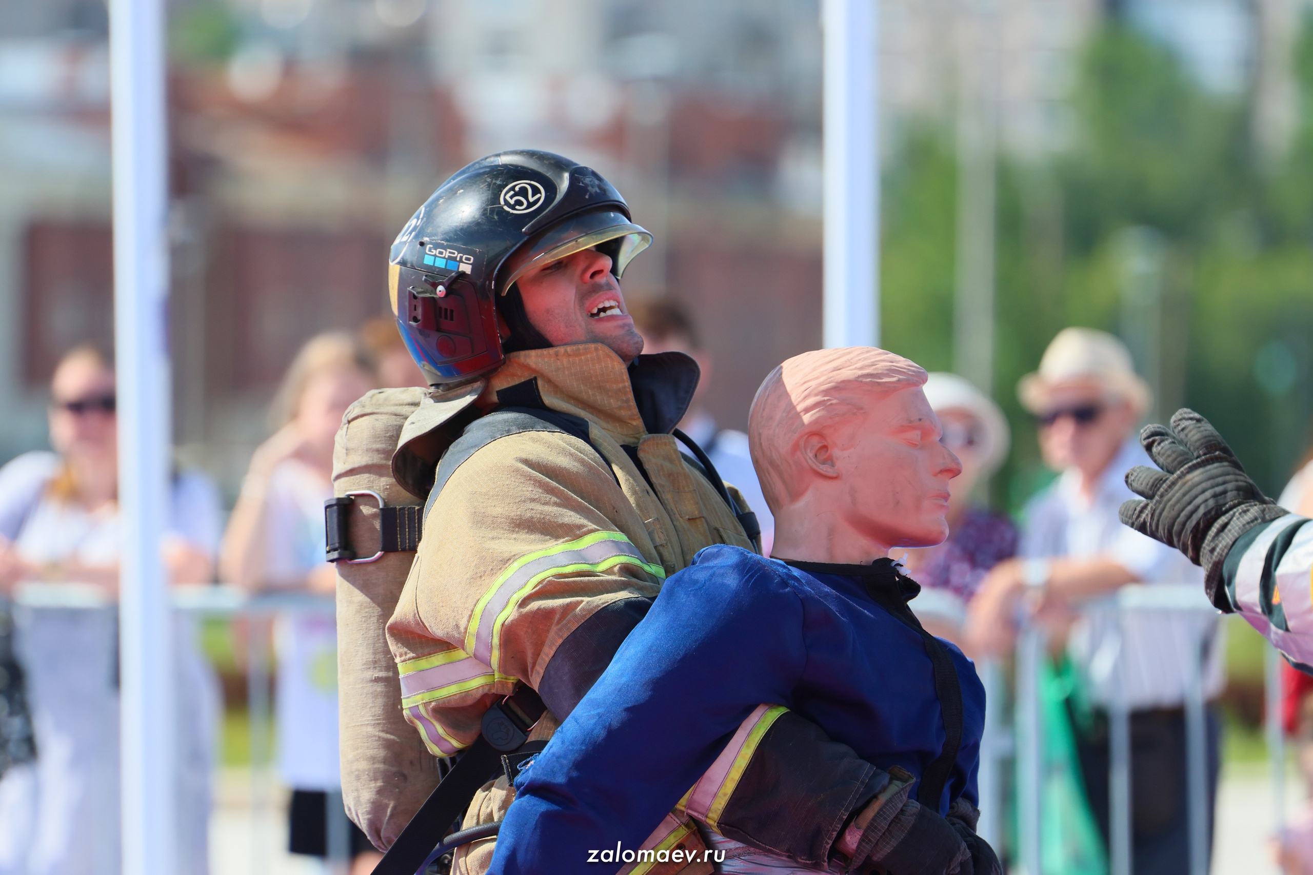 Сильнейший пожарный. Фотограф Александр Заломаев