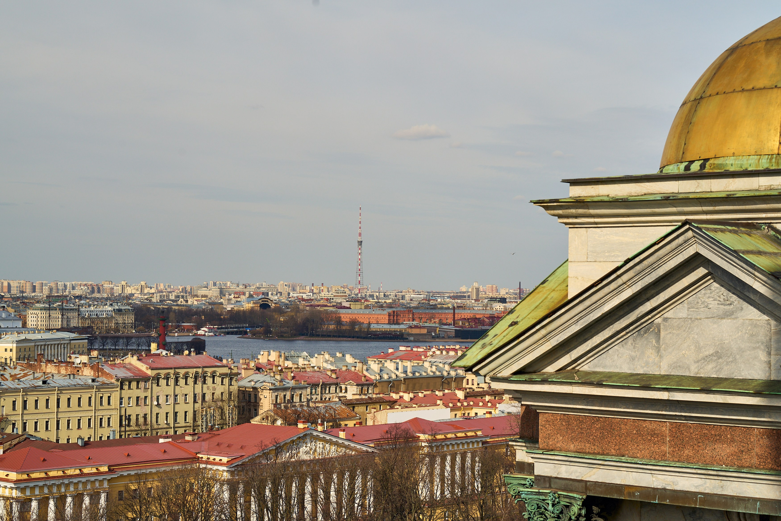 Колоннада Исаакиевского собора