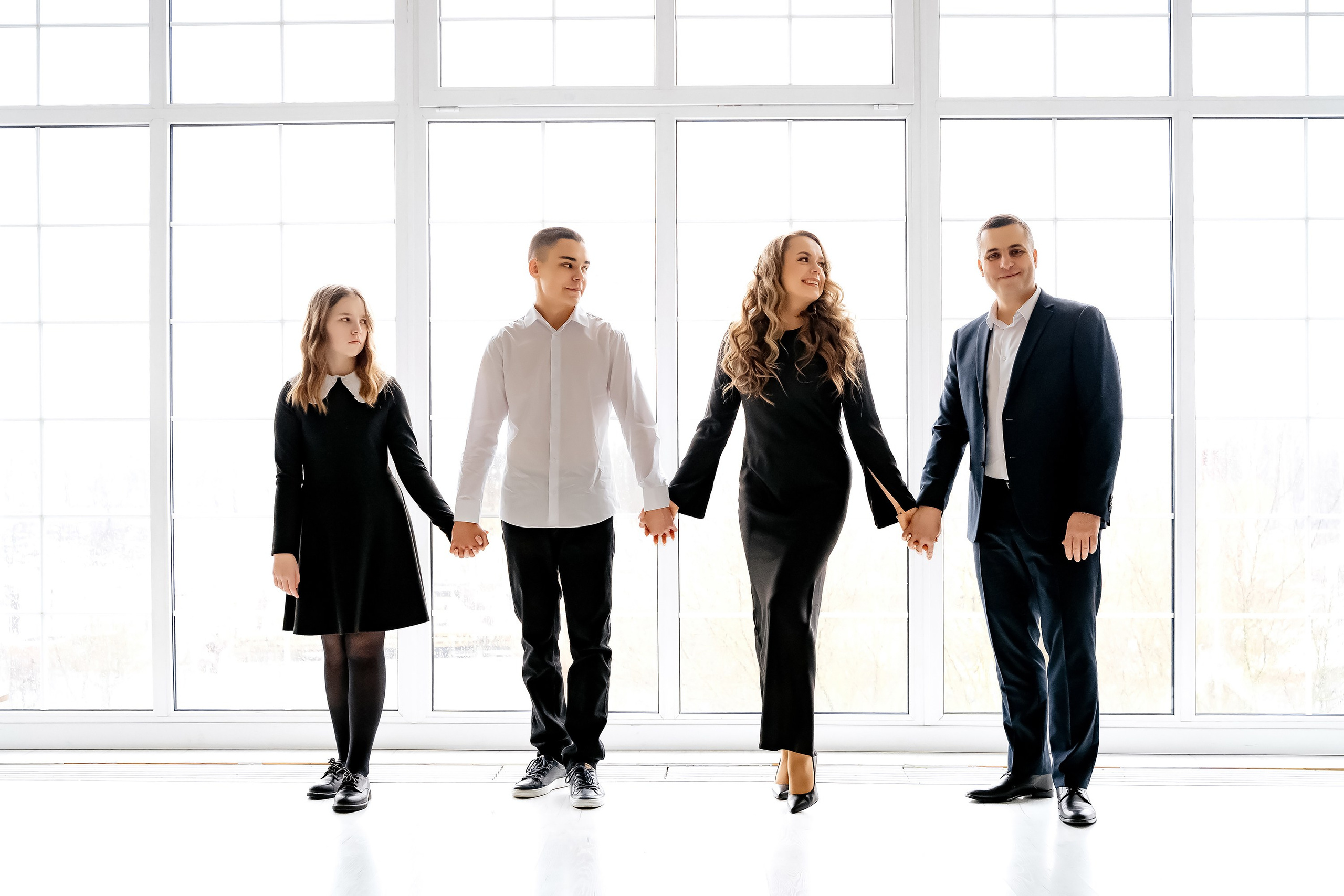 Семейная фотосессия. Семейный и свадебный фотограф Минск Юрий Прилепов. Выпускные альбомы!