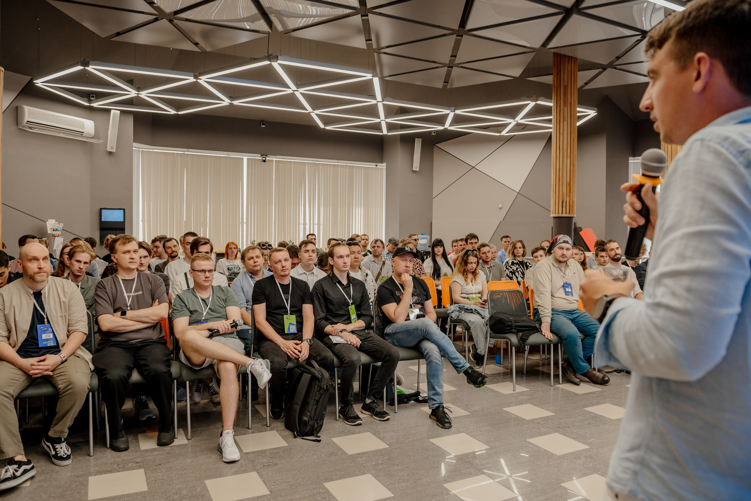 Бизнес ивенты. Репортажный и портретный фотограф в Барнауле Аурика Митеску