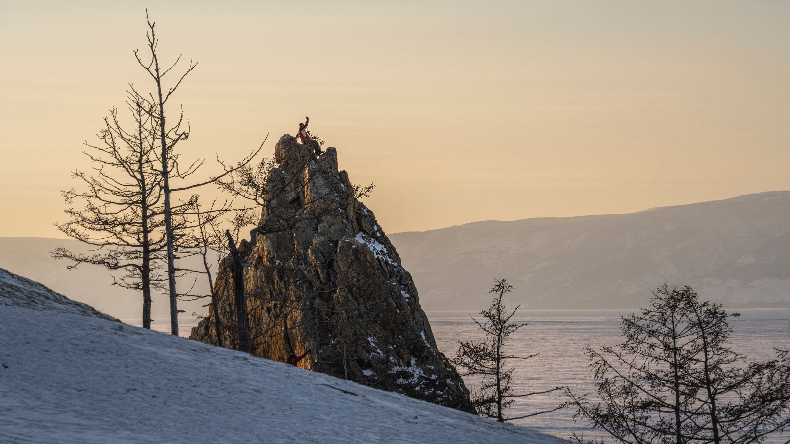 Байкал (март 2021). Фотограф Сергей Танков