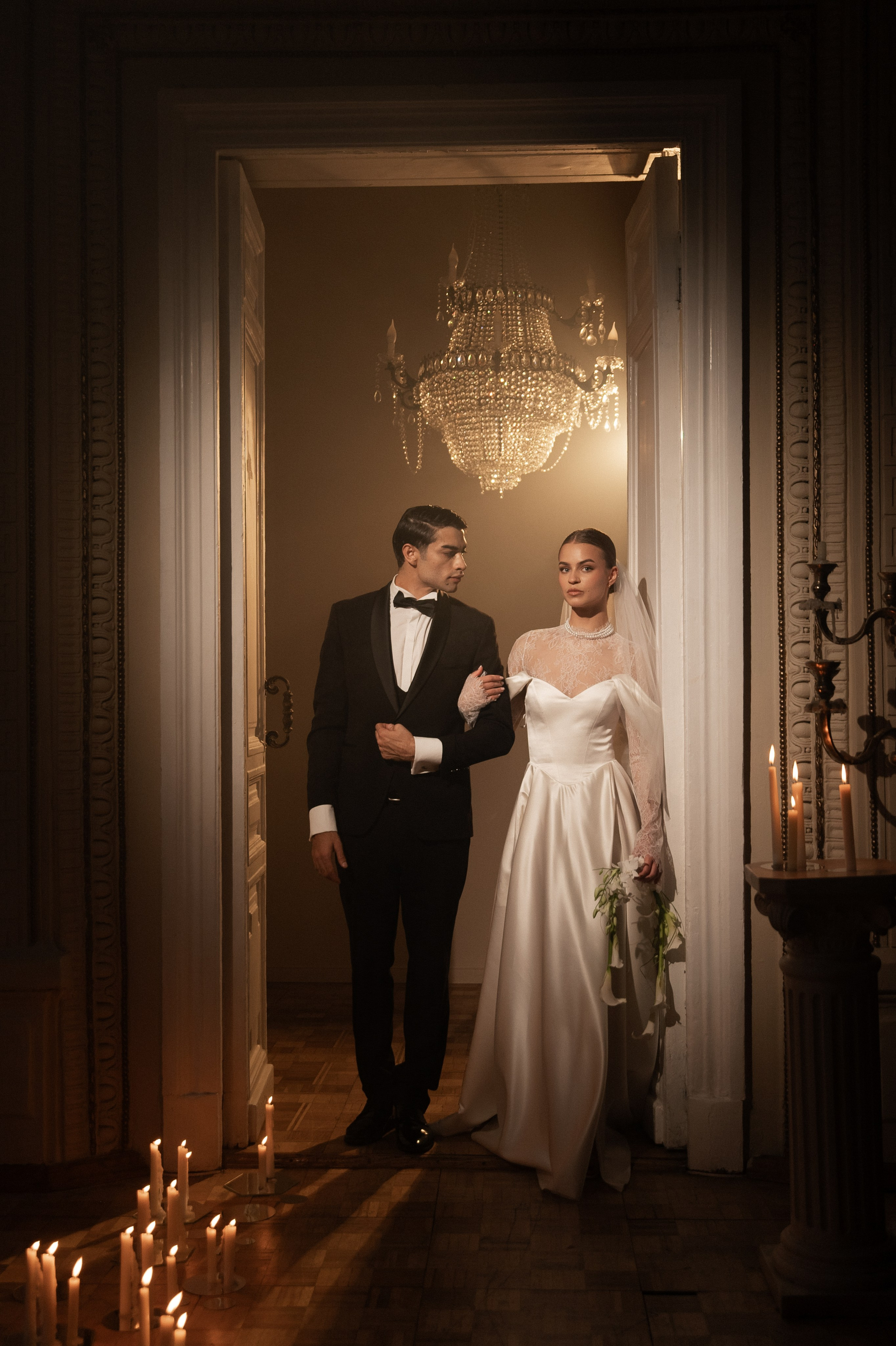 Камерный свадебный ужин при свечах в старинном особняке в фотостудии 21. Kult. Ярослава Ерина — свадебный фотограф в Москве