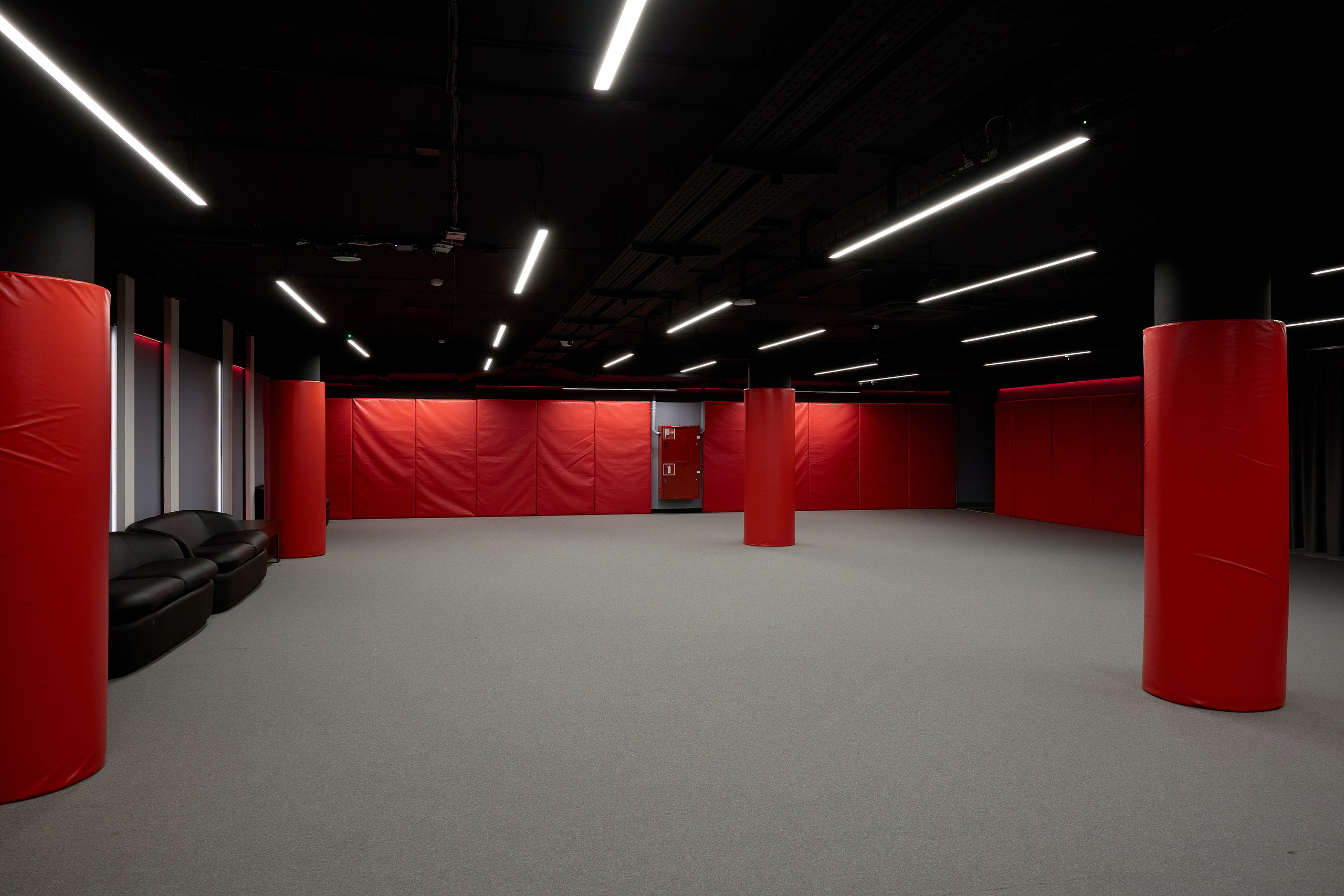 Маяк Арена, Екатеринбург. Предметный и репортажный фотограф Алексей Кротов