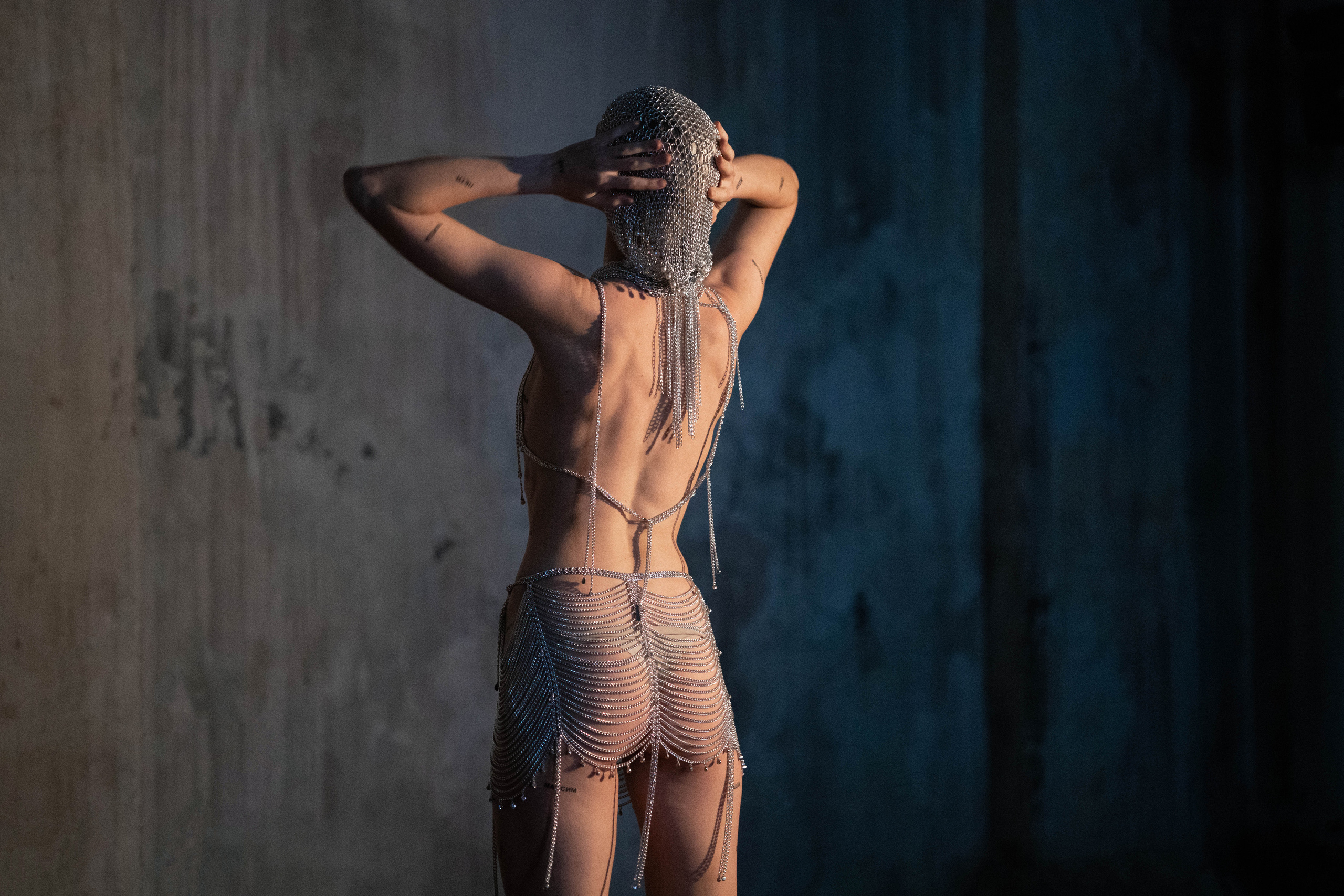 ПЕРФОМАНС ЮЛИИ ШАРКИНОЙ. MARIA SOKOLOVA