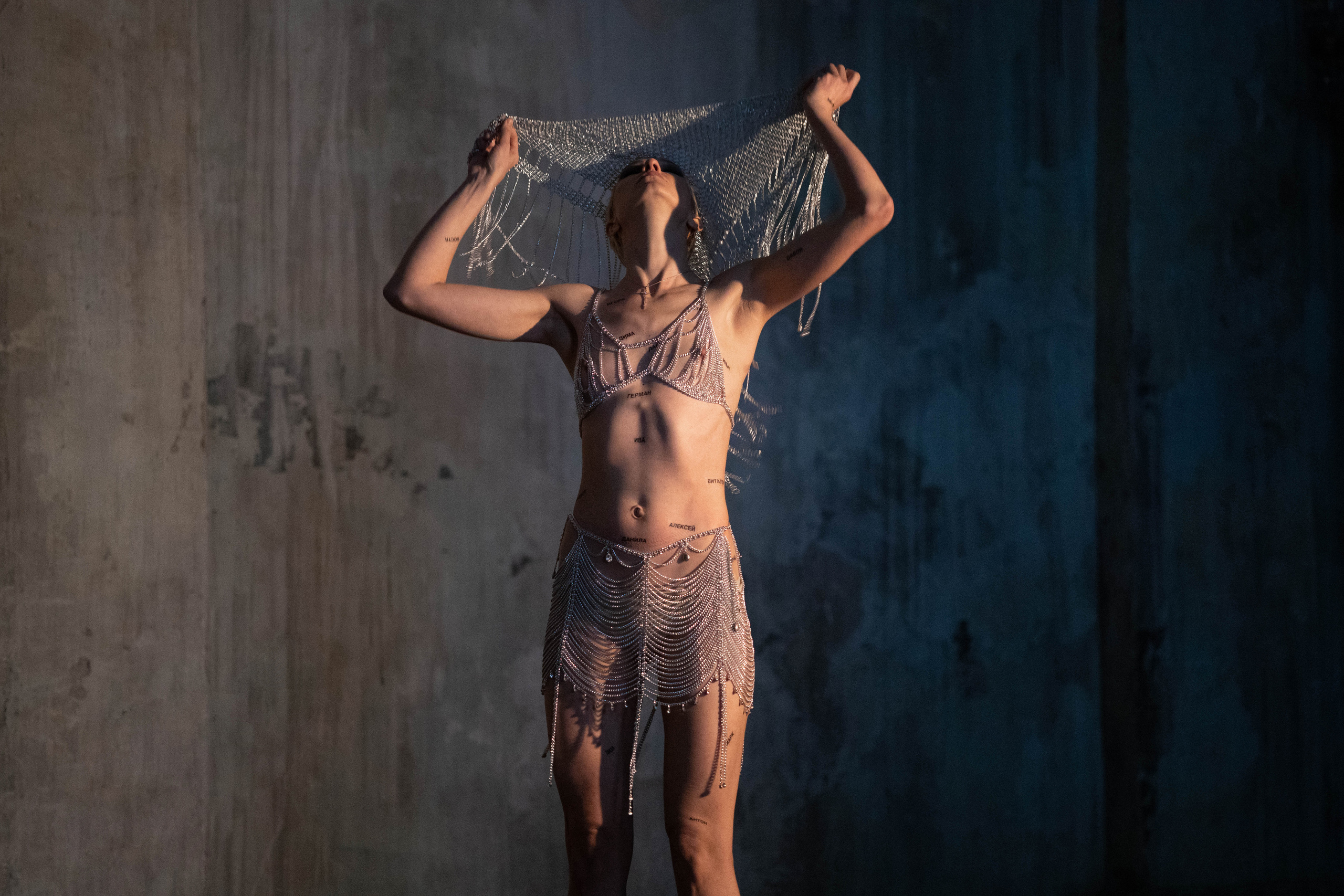 ПЕРФОМАНС ЮЛИИ ШАРКИНОЙ. MARIA SOKOLOVA