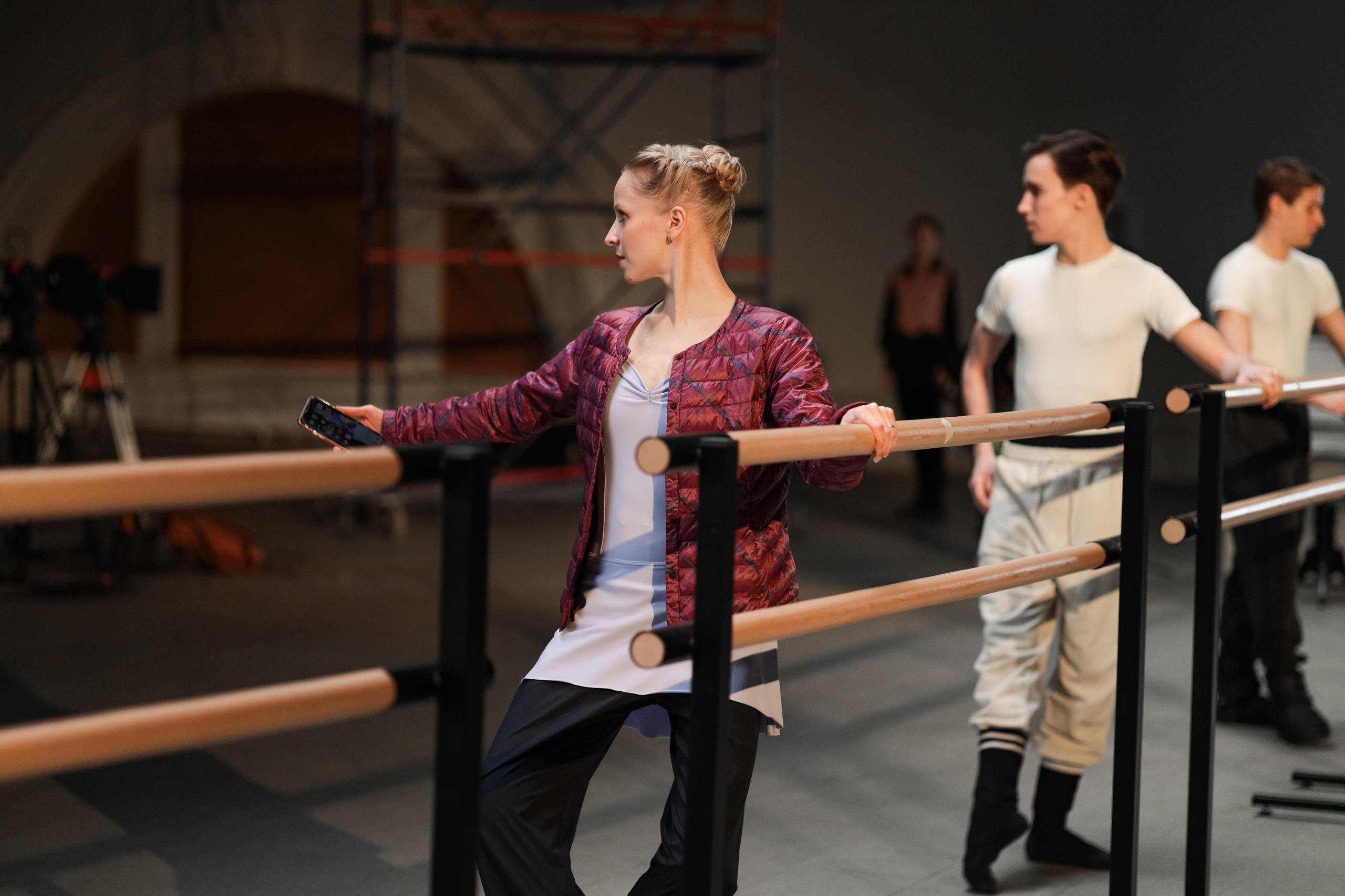 СЪЁМКА ДЛЯ МАНЕЖА | БЭКСТЕЙДЖ. MARIA SOKOLOVA