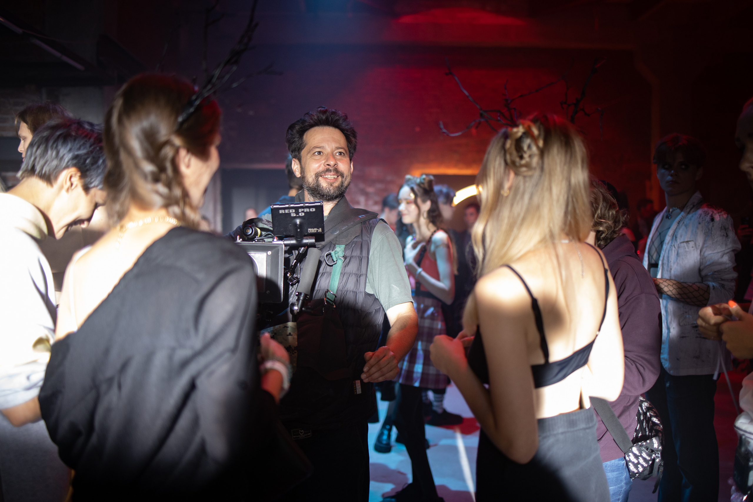 СЪЁМКИ ФИЛЬМА «ЛЕТОМ АСФАЛЬТ ТЁПЛЫЙ». MARIA SOKOLOVA