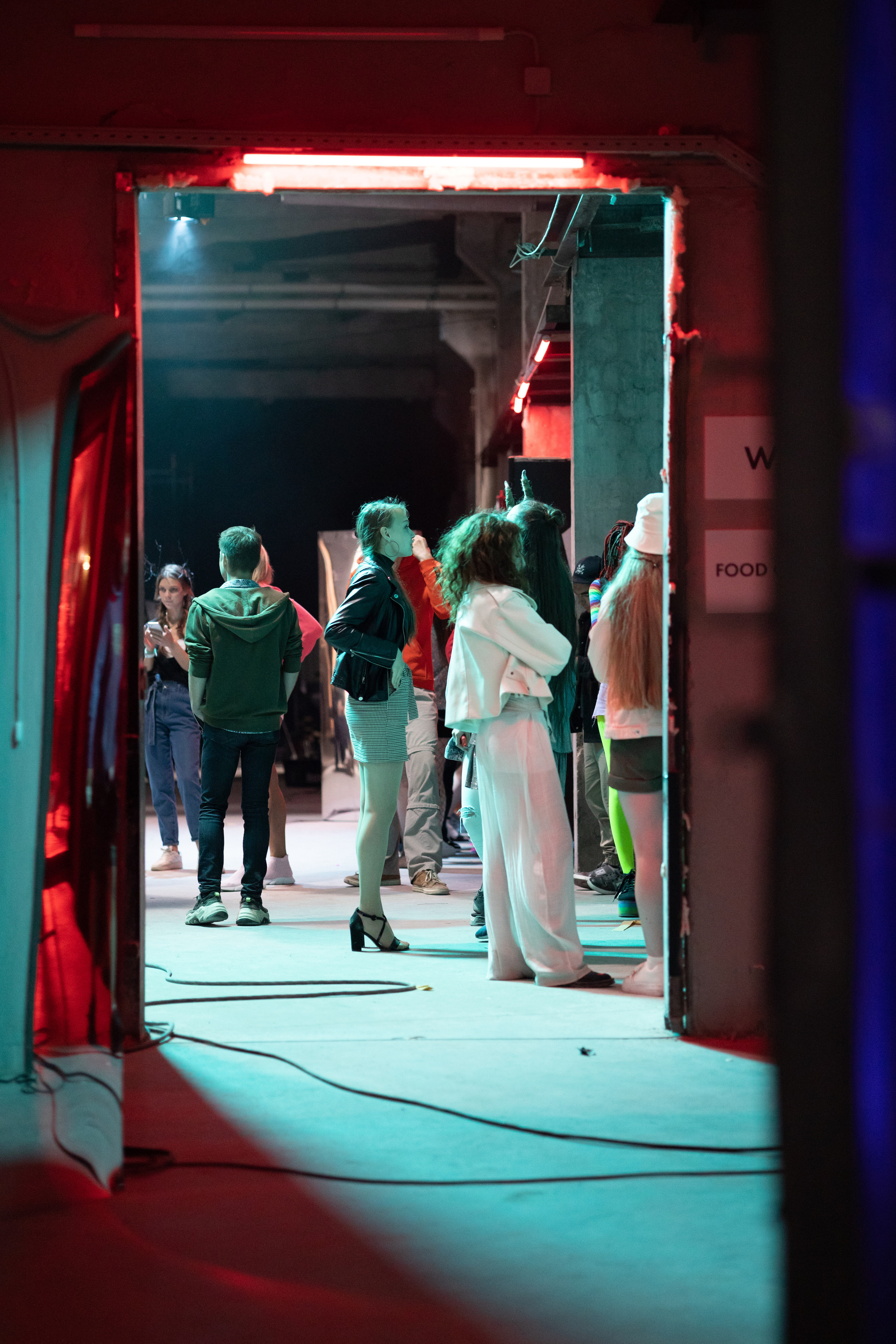 СЪЁМКИ ФИЛЬМА «ЛЕТОМ АСФАЛЬТ ТЁПЛЫЙ». MARIA SOKOLOVA