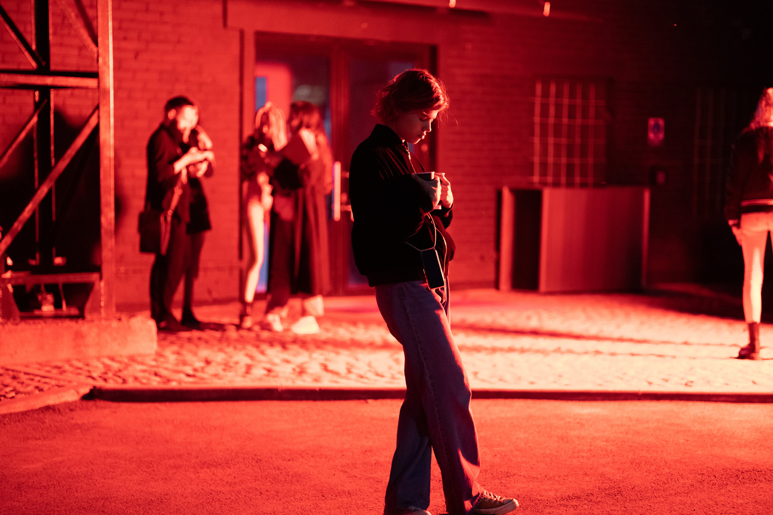 СЪЁМКИ ФИЛЬМА «ЛЕТОМ АСФАЛЬТ ТЁПЛЫЙ». MARIA SOKOLOVA