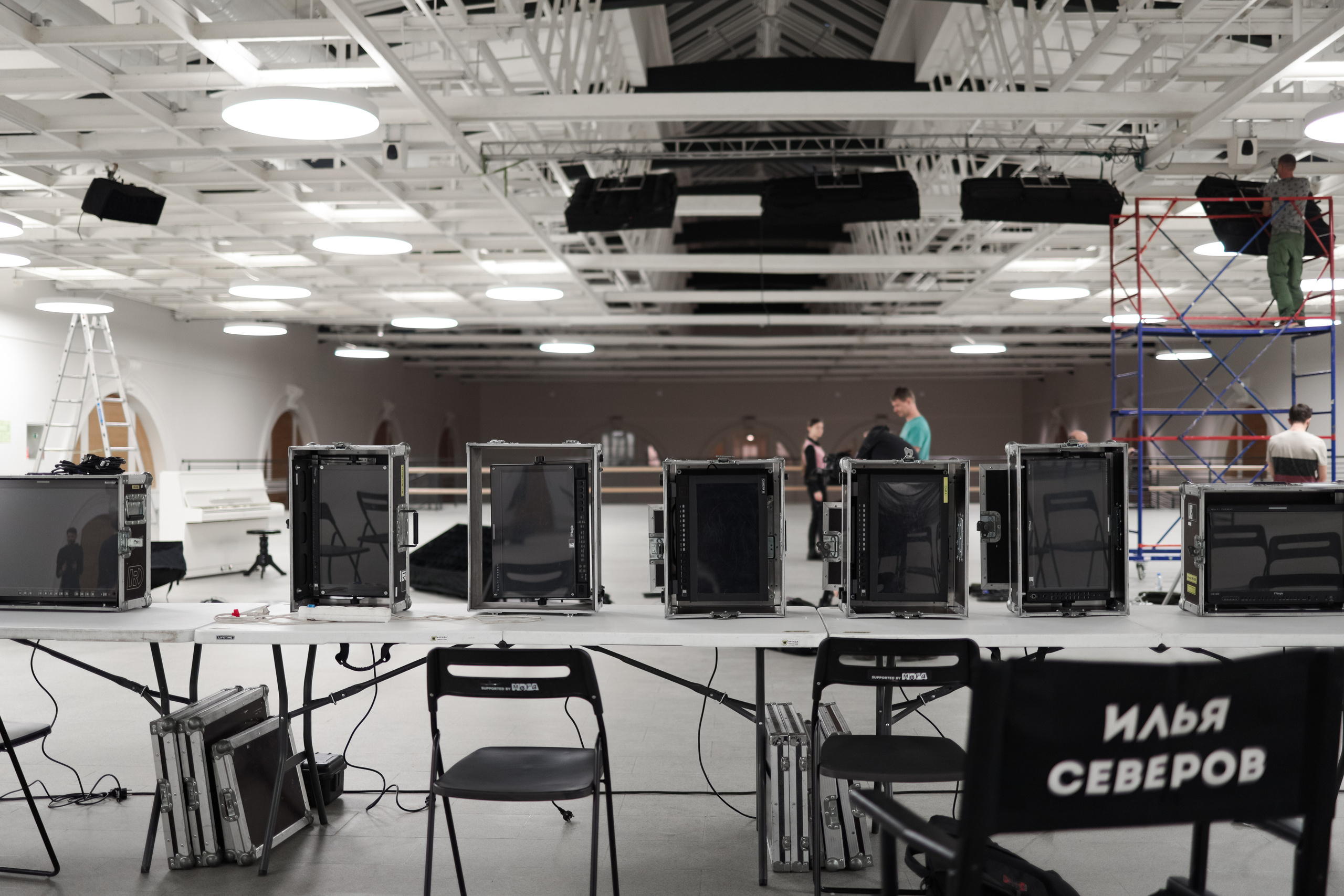 СЪЁМКА ДЛЯ МАНЕЖА | БЭКСТЕЙДЖ. MARIA SOKOLOVA