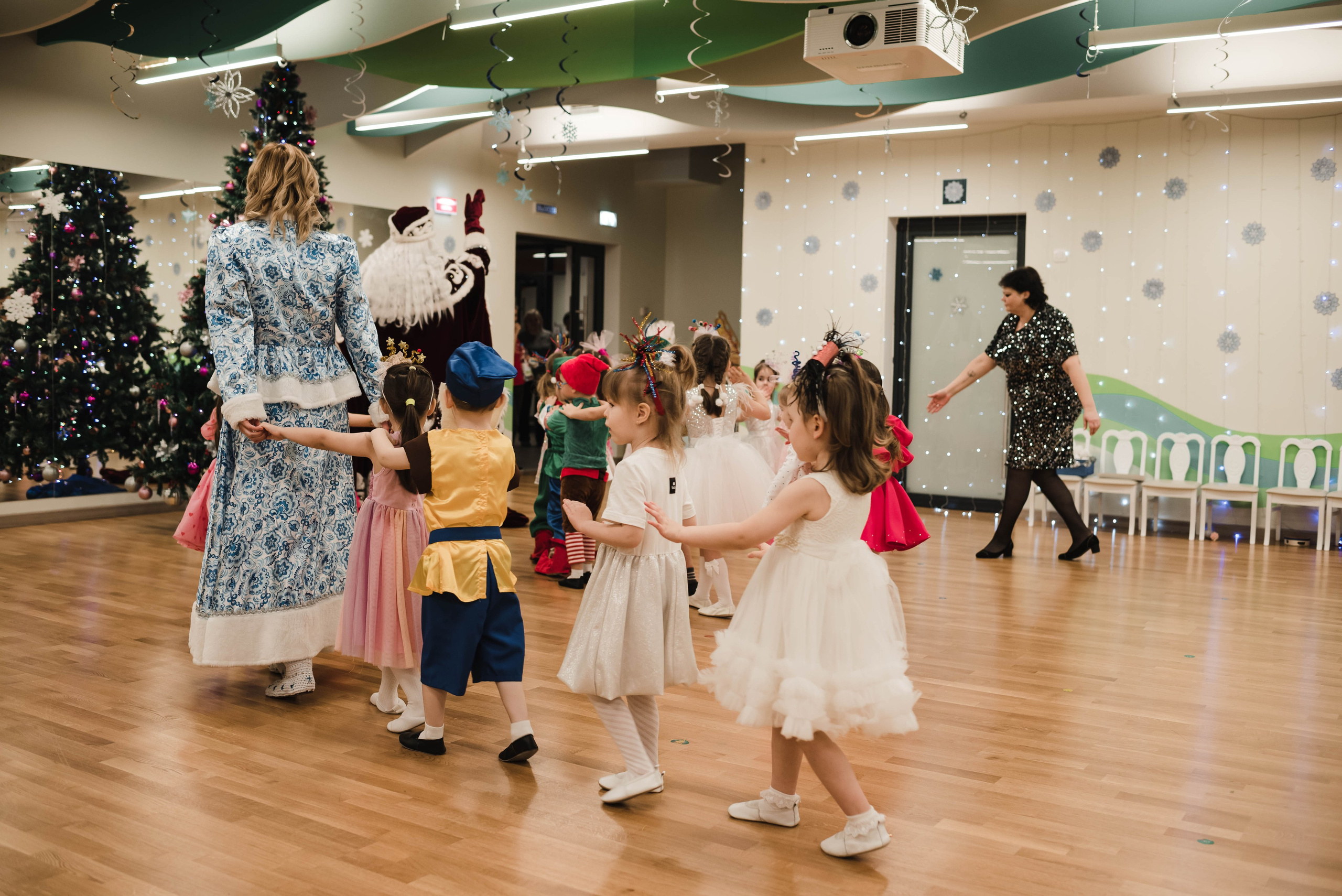Детский садик Новый год. Фотограф в Москве новорожденные свадьбы семьи Дарья Ларионова
