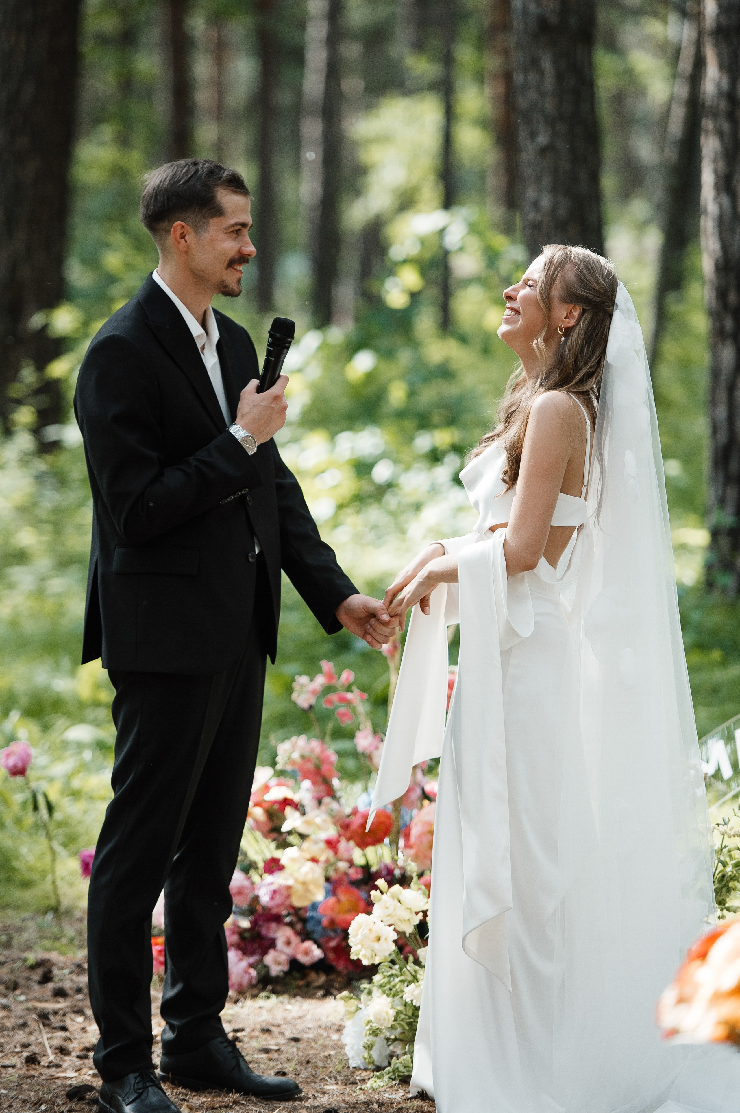 Вот такая заварушка. Свадебный фотограф Саша Базенко