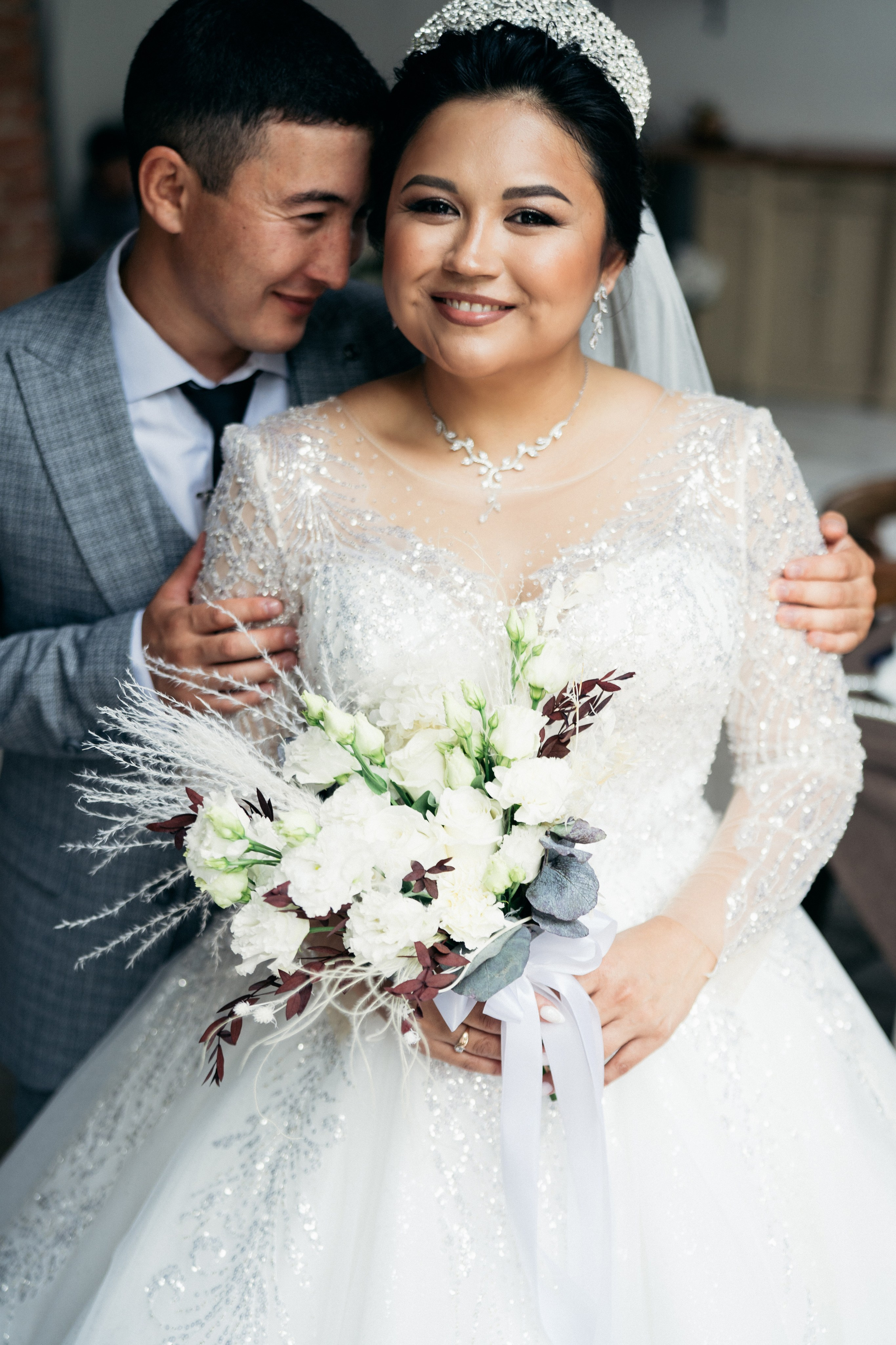 Ерлан и Айгера. Свадебный день. Отбор. ДК Орджоникидзе. Семейный и свадебный фотограф Молодзяновская Елена