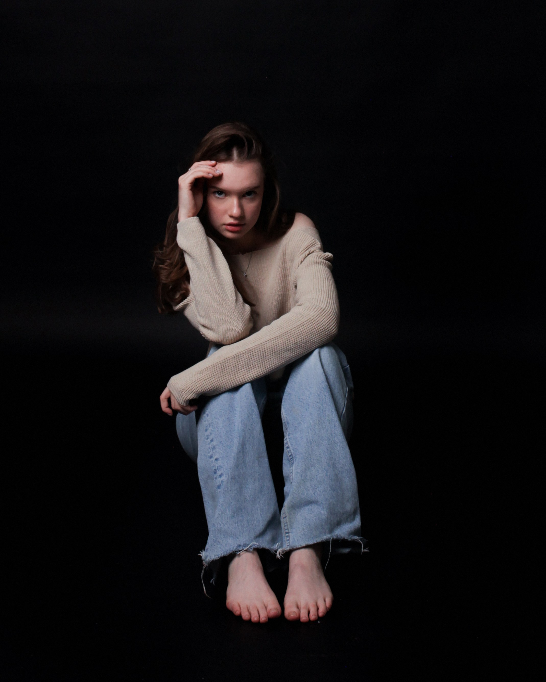 ЧЕРНЫЙ ФОН | АВТОПОРТРЕТНАЯ. YourSelf.photostudio | автопортретная фотостудия ТОЛЬЯТТИ