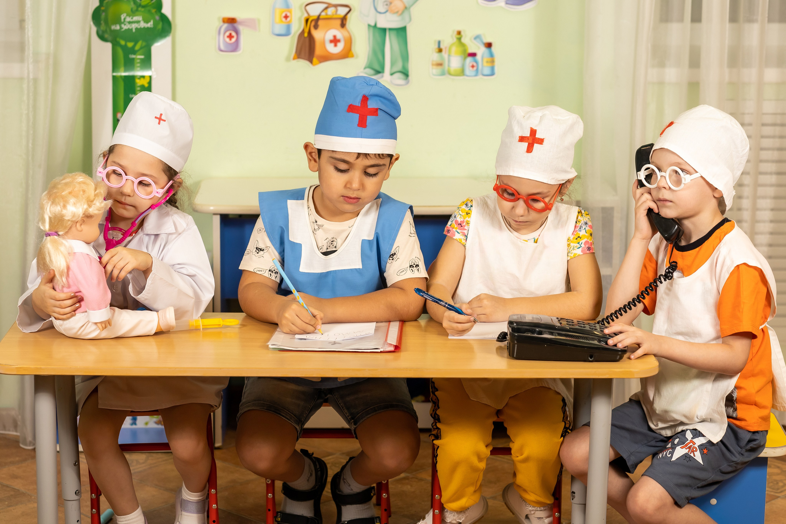 Примеры фото ДЕТСКИЙ САД. Фотограф Радужный ХМАО, Школьный фотограф, семейный фотограф, выпускной альбом