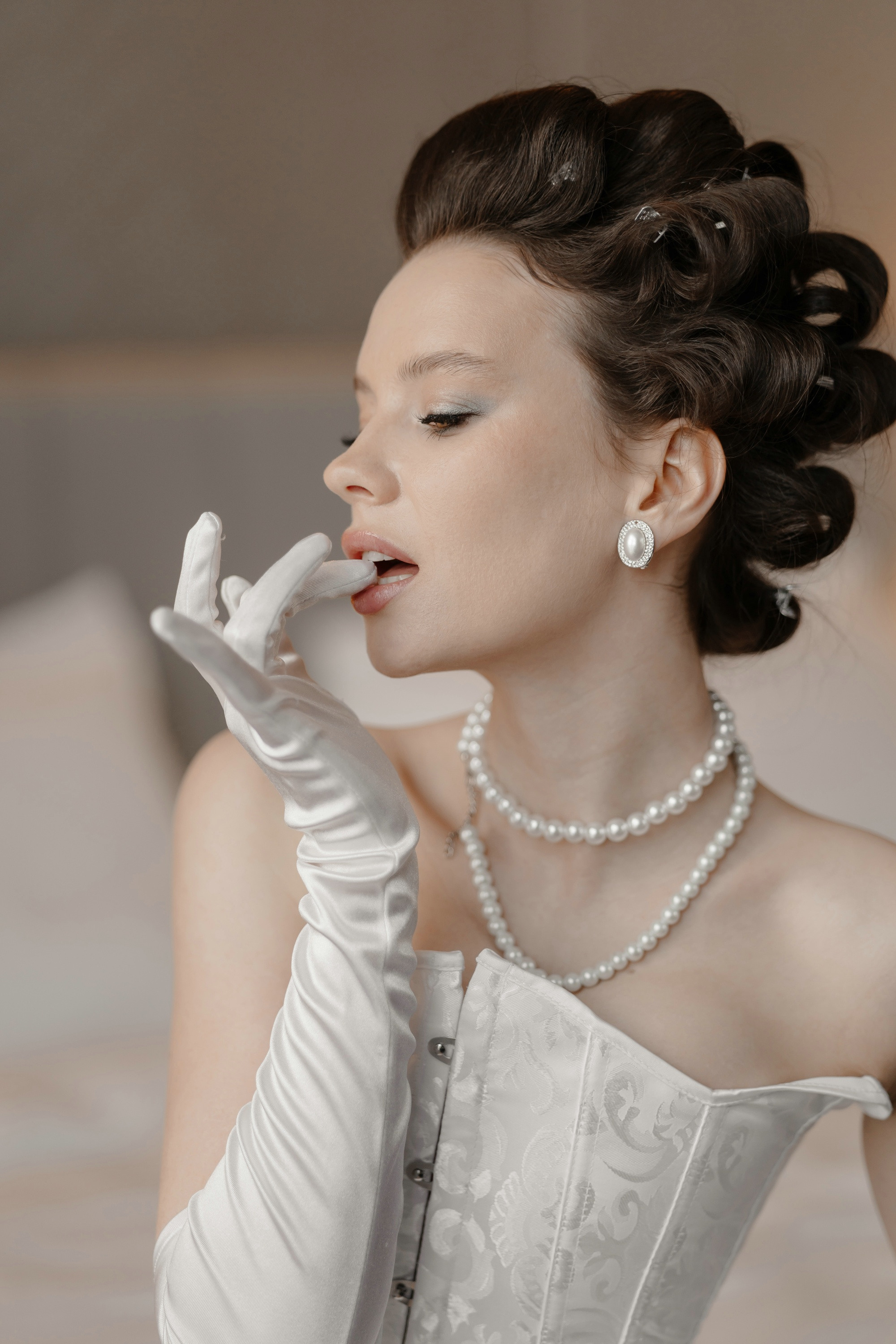 Свадебная фотосъемка утра невесты в Хаятт Редженси. Свадебный и семейный фотограф в Москве Светлана Зоткина