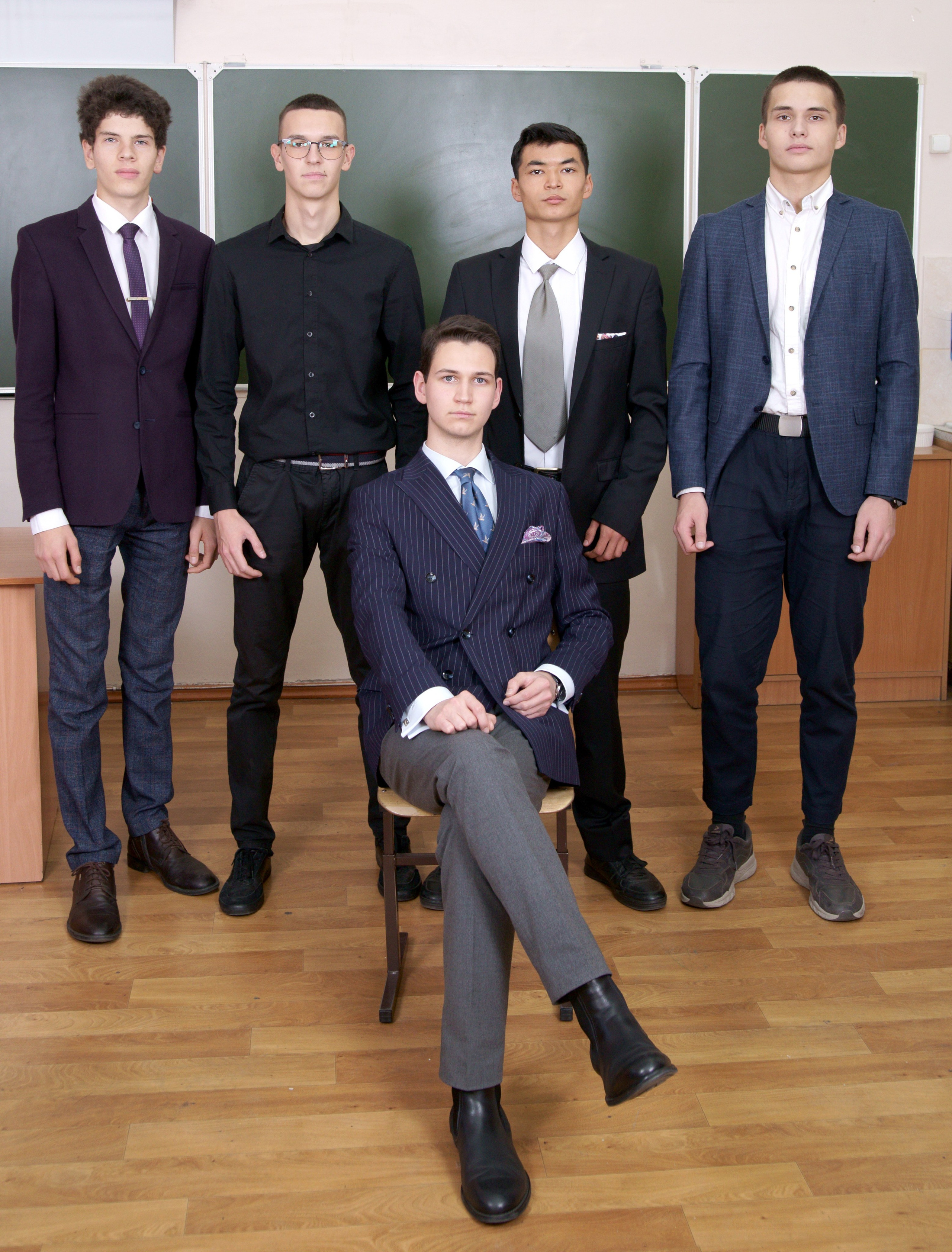 Школьная фотосессия выпускников 9,11 классов в Иркутске