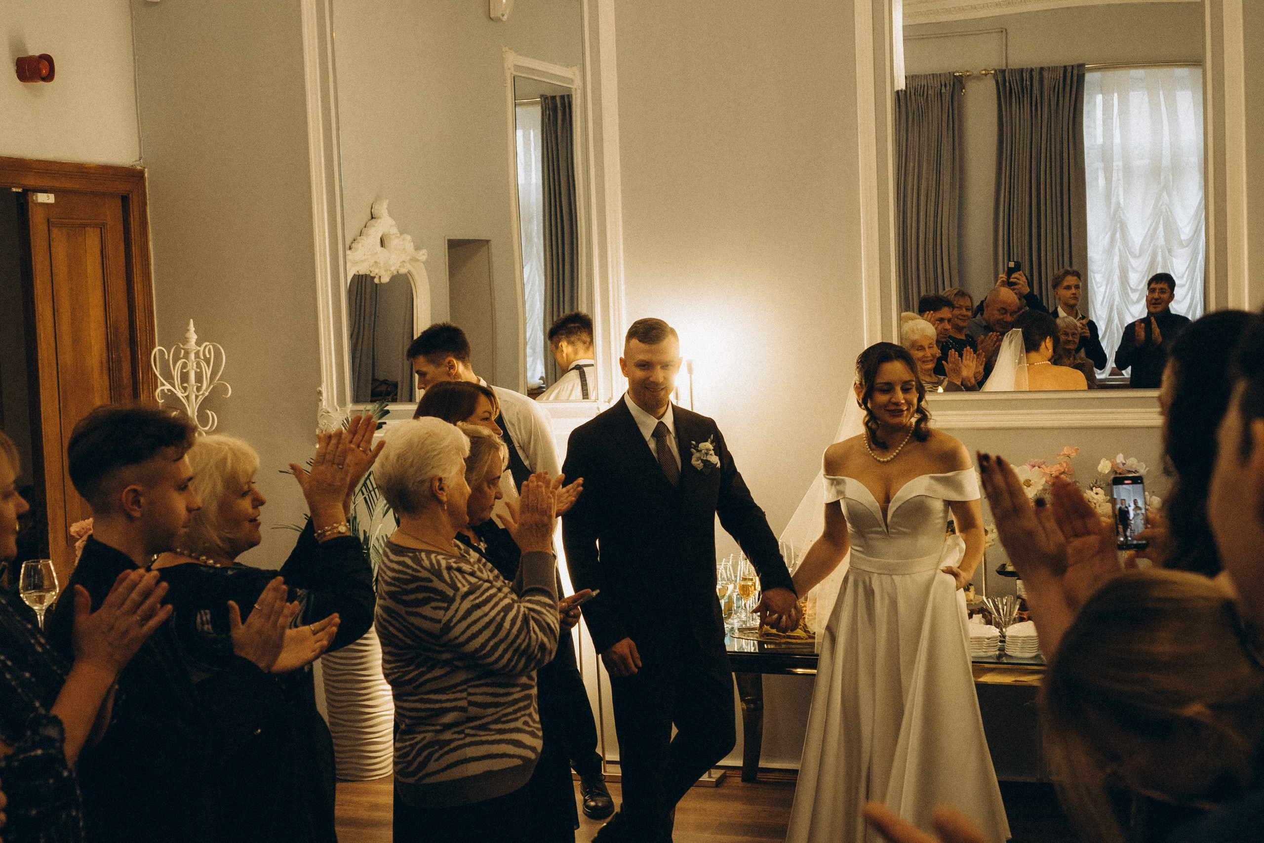 СЬЕМКА РЕПОРТАЖ В ЗАГСЕ (2 ДВОРЕЦ). Профессиональный фотограф, Санкт-Петербург — Виктория Богомолова