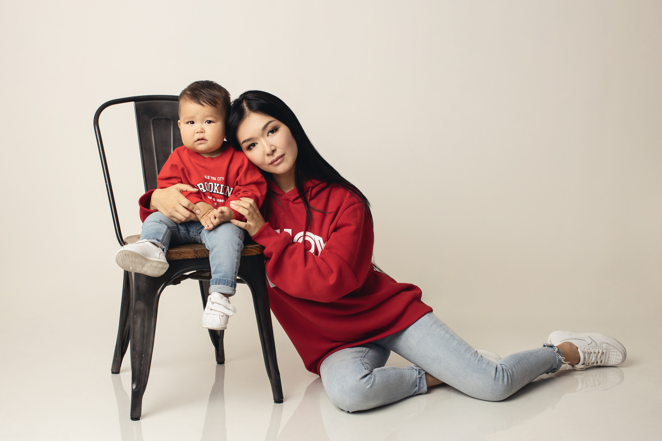 Мама и малыш. Фотограф беременности, новорождённых и деток до года в Актау