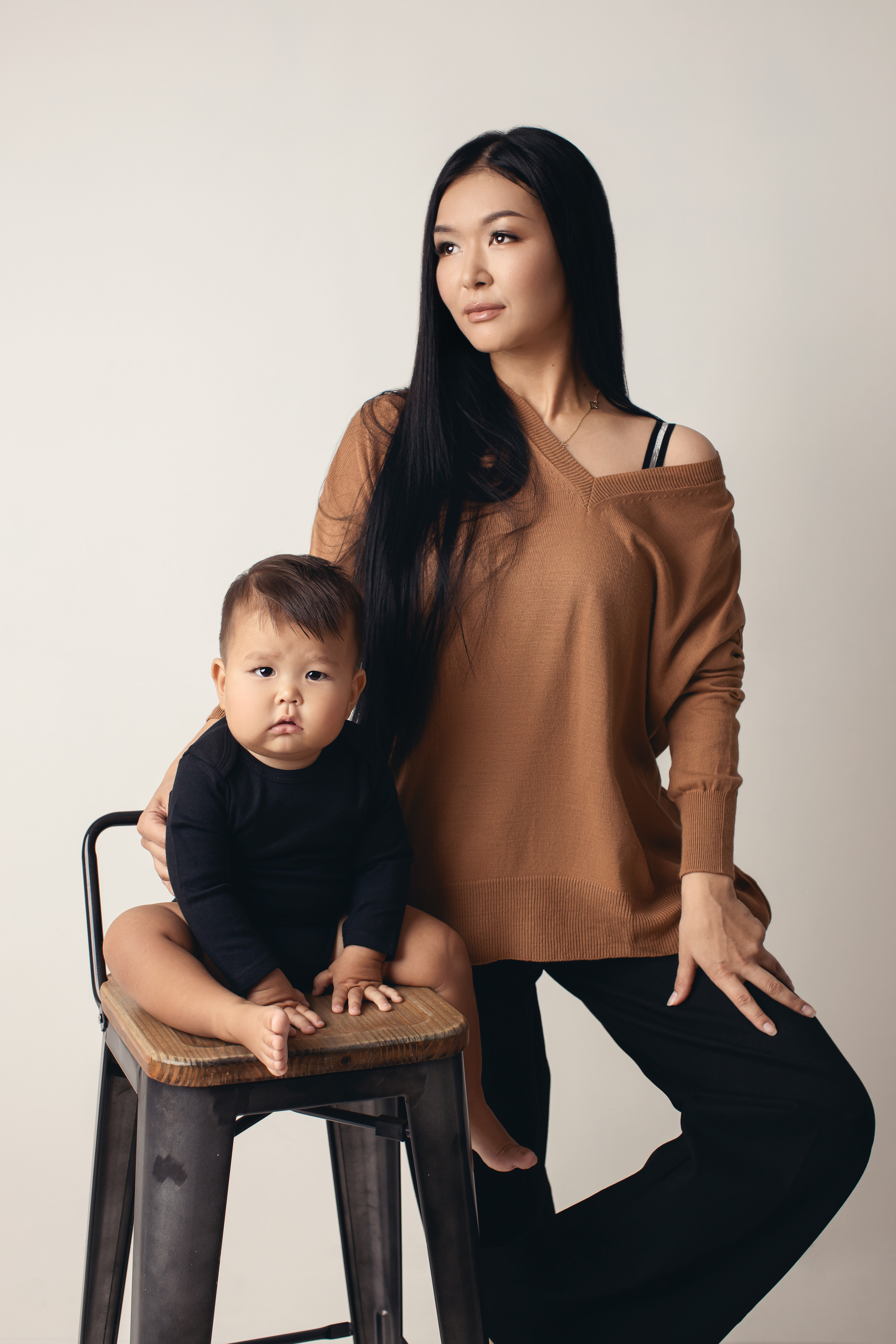 Мама и малыш. Фотограф беременности, новорождённых и деток до года в Актау