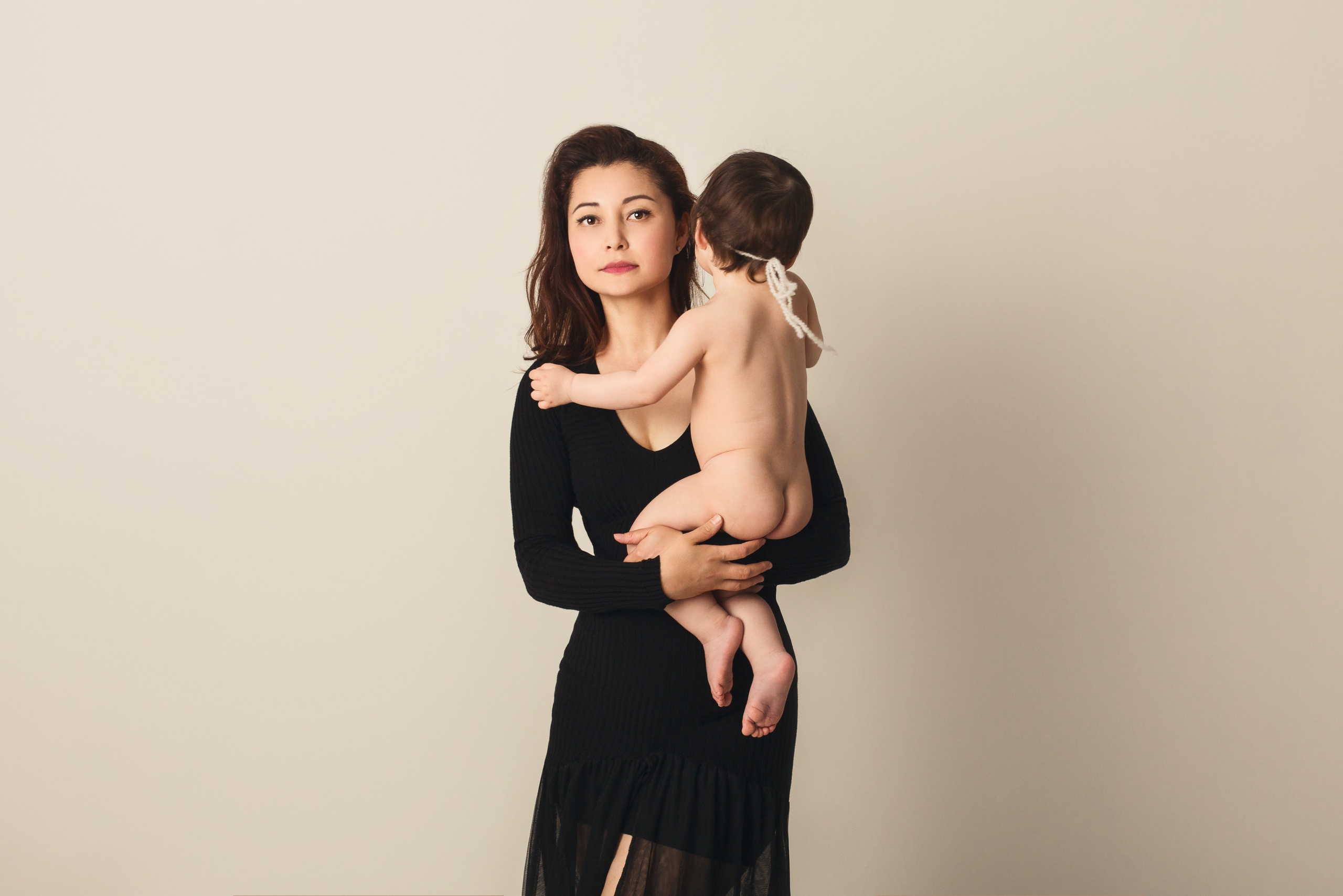 Мама и малыш. Фотограф беременности, новорождённых и деток до года в Актау