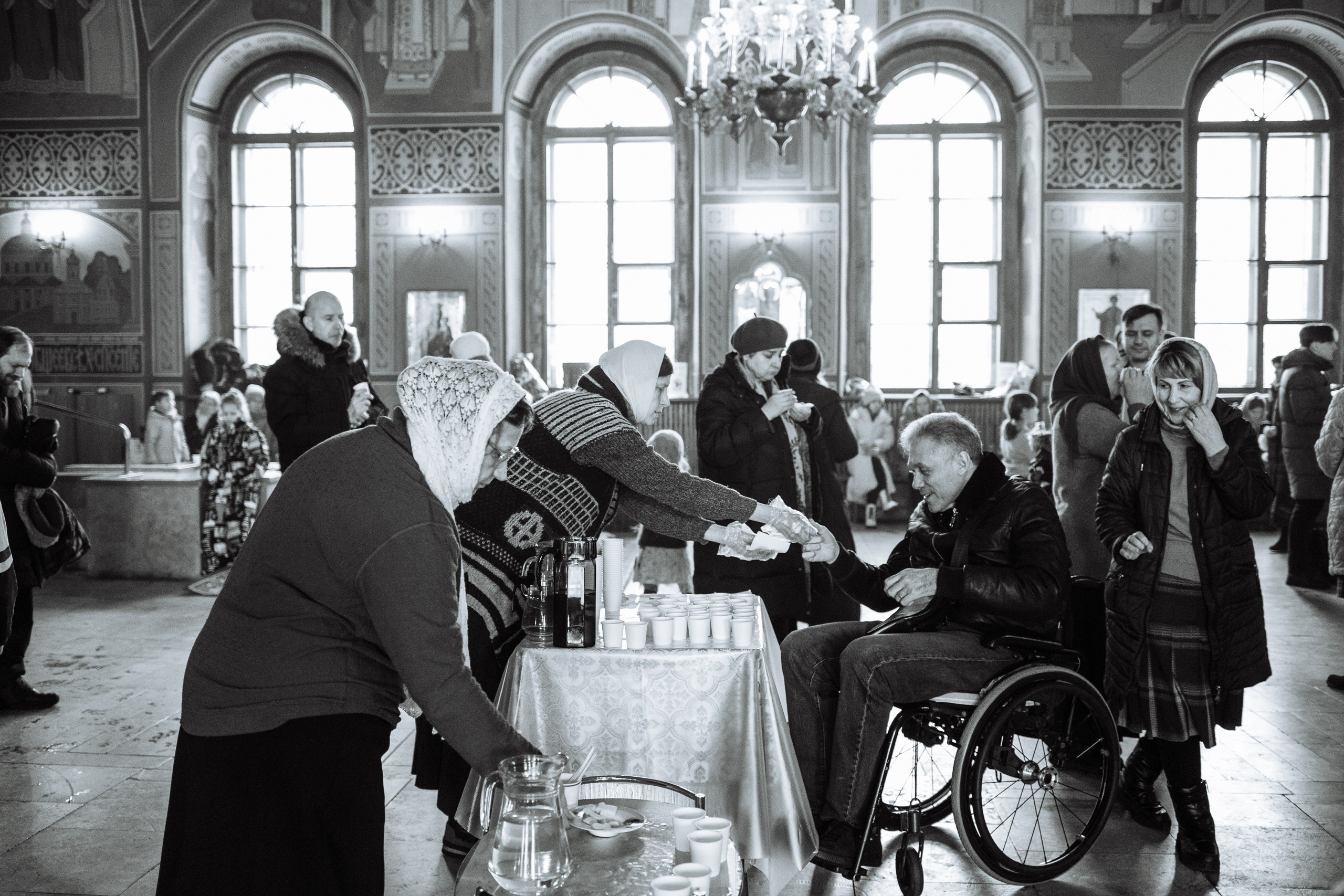 Служба Григория, митрополита, управляющего делами Московской Патриархии. Семейный фотограф Николаева Ольга