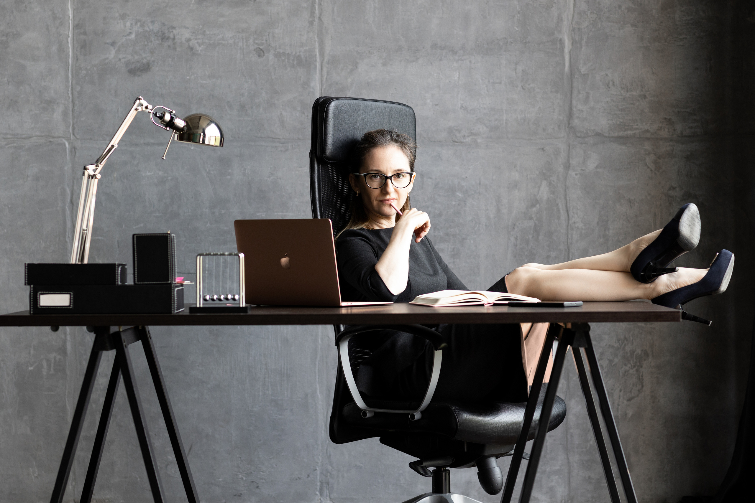 Контент-съемка для финансового консультанта. Портретный фотограф Екатерина Лысенко, Москва