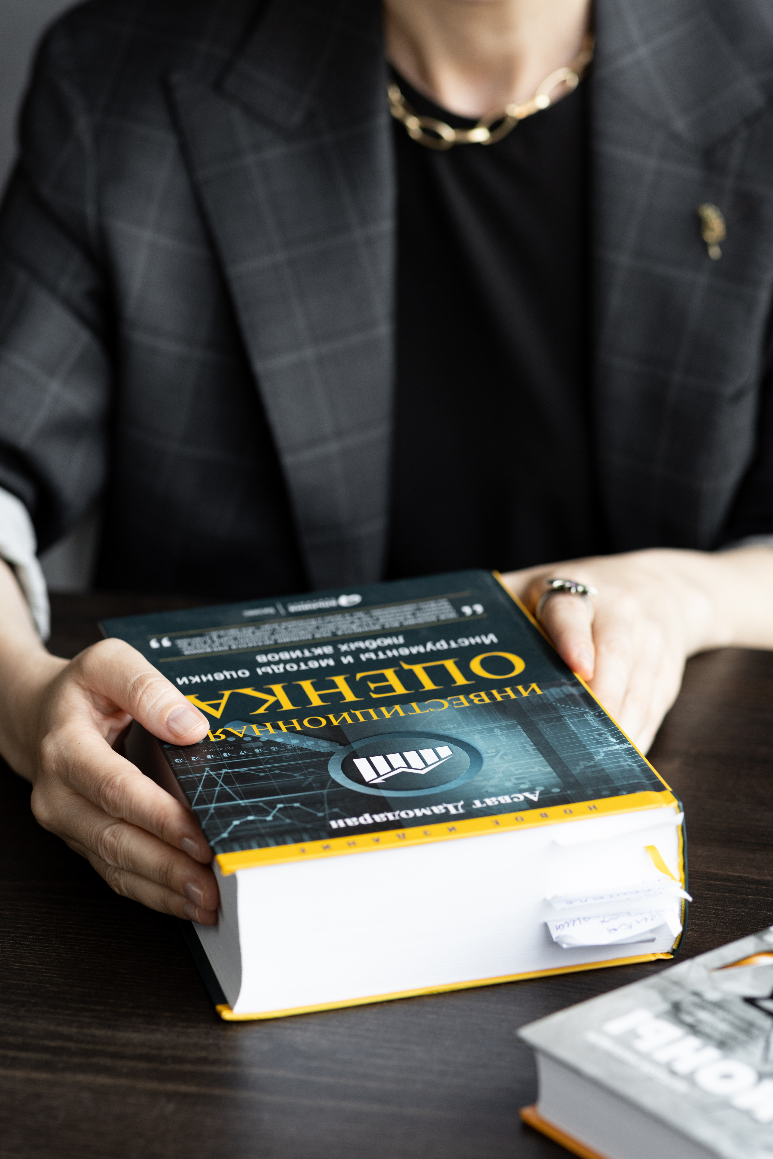 Контент-съемка для финансового консультанта. Портретный фотограф Екатерина Лысенко, Москва