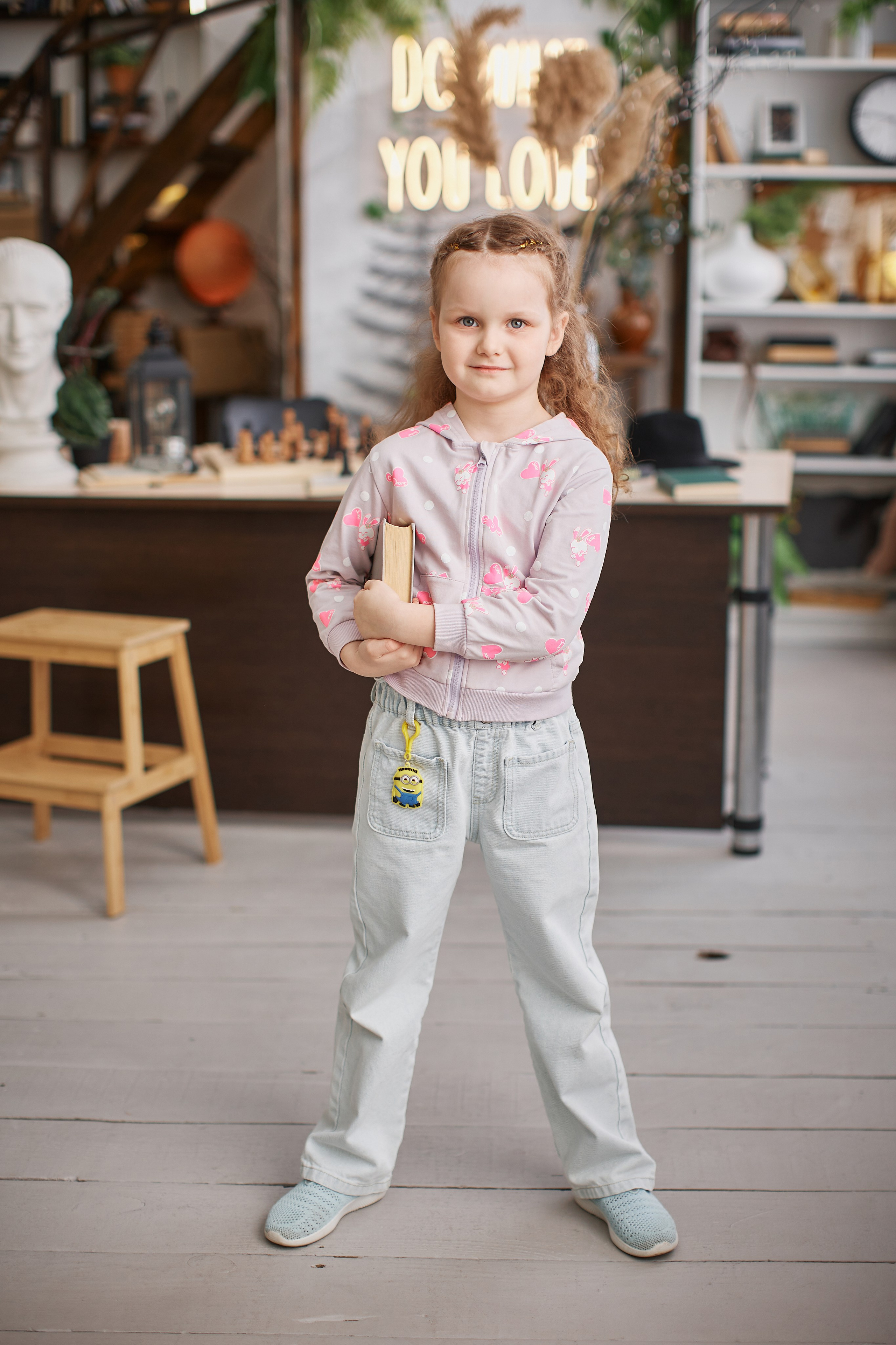 Портреты. Выпускные альбомы в городе Курган для всех