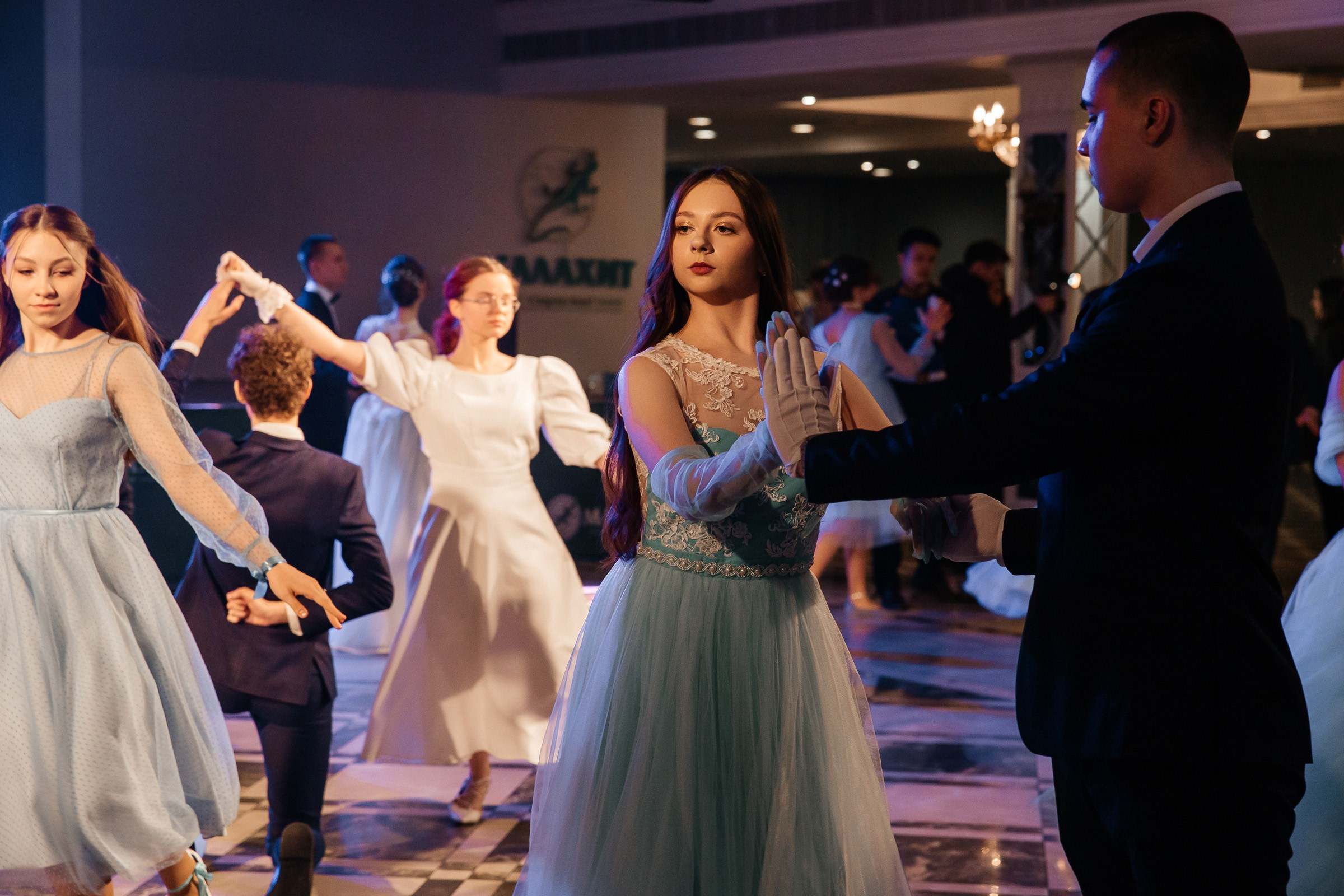 Весенний бал ОЦ № 5. Главная