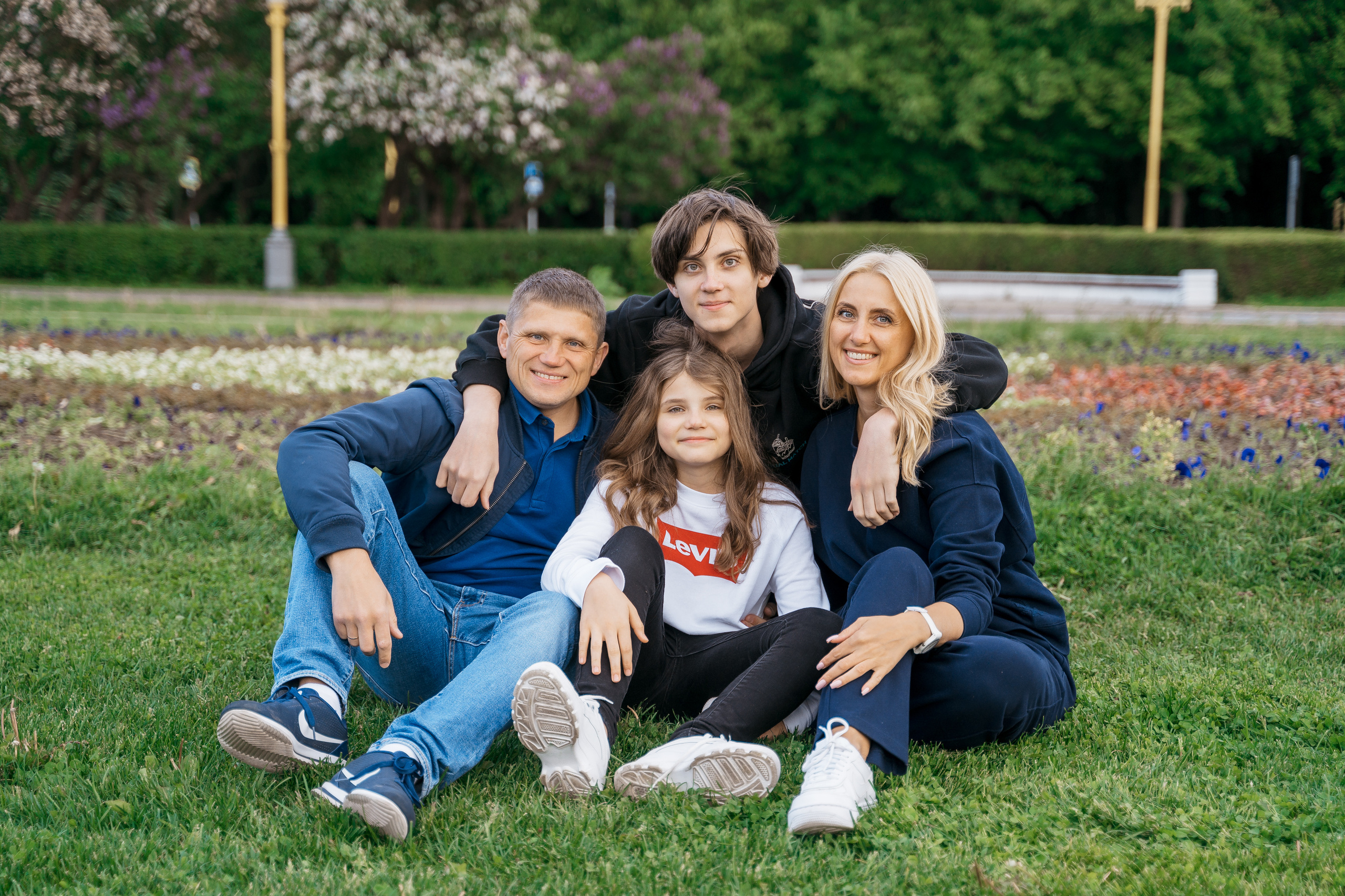 Семейная прогулка у МГУ. Репотражный и семейный фотограф в Москве Герлинг Радмила