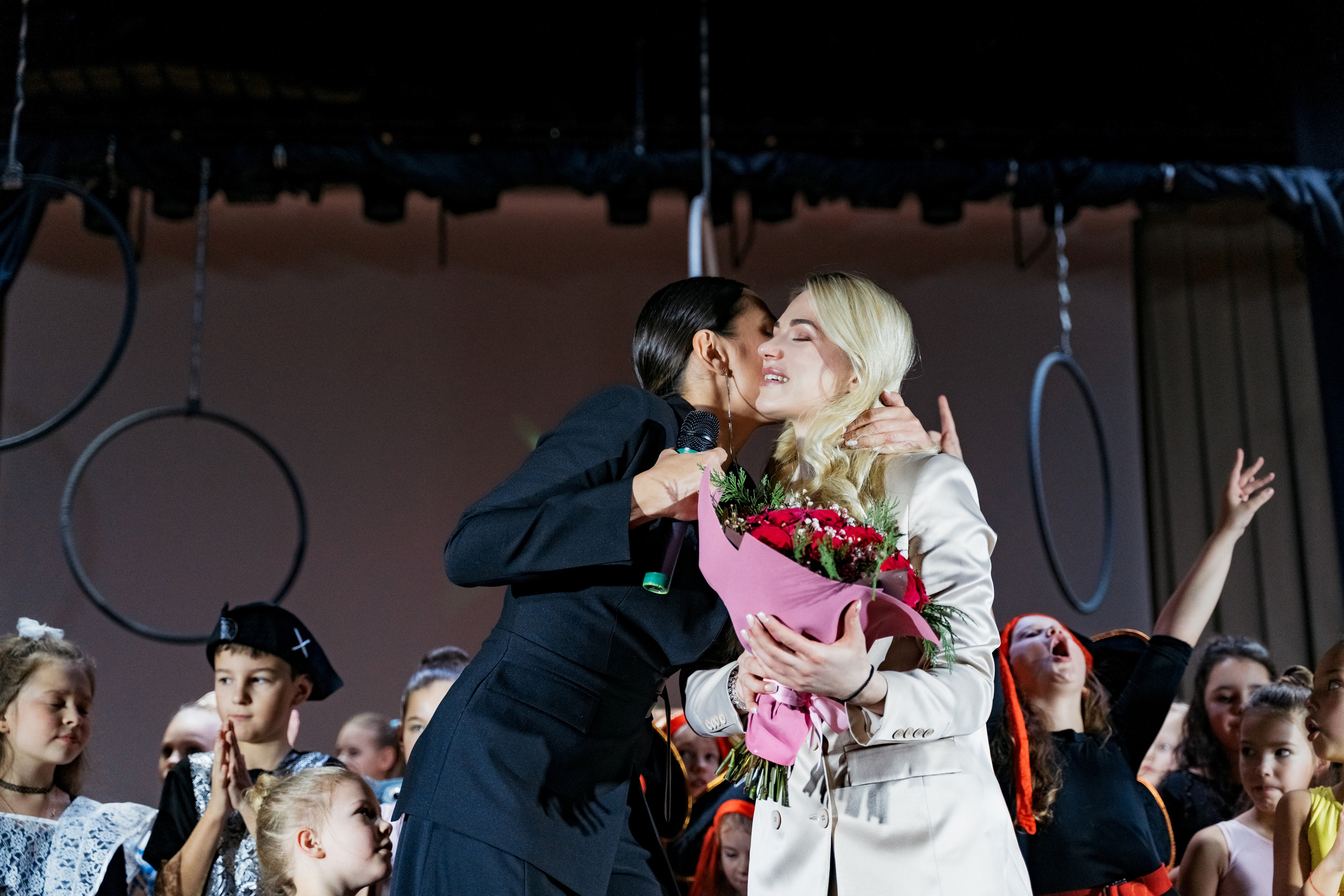 Отчетный концерт Танцевальной студии Манго. Репотражный и семейный фотограф в Москве Герлинг Радмила