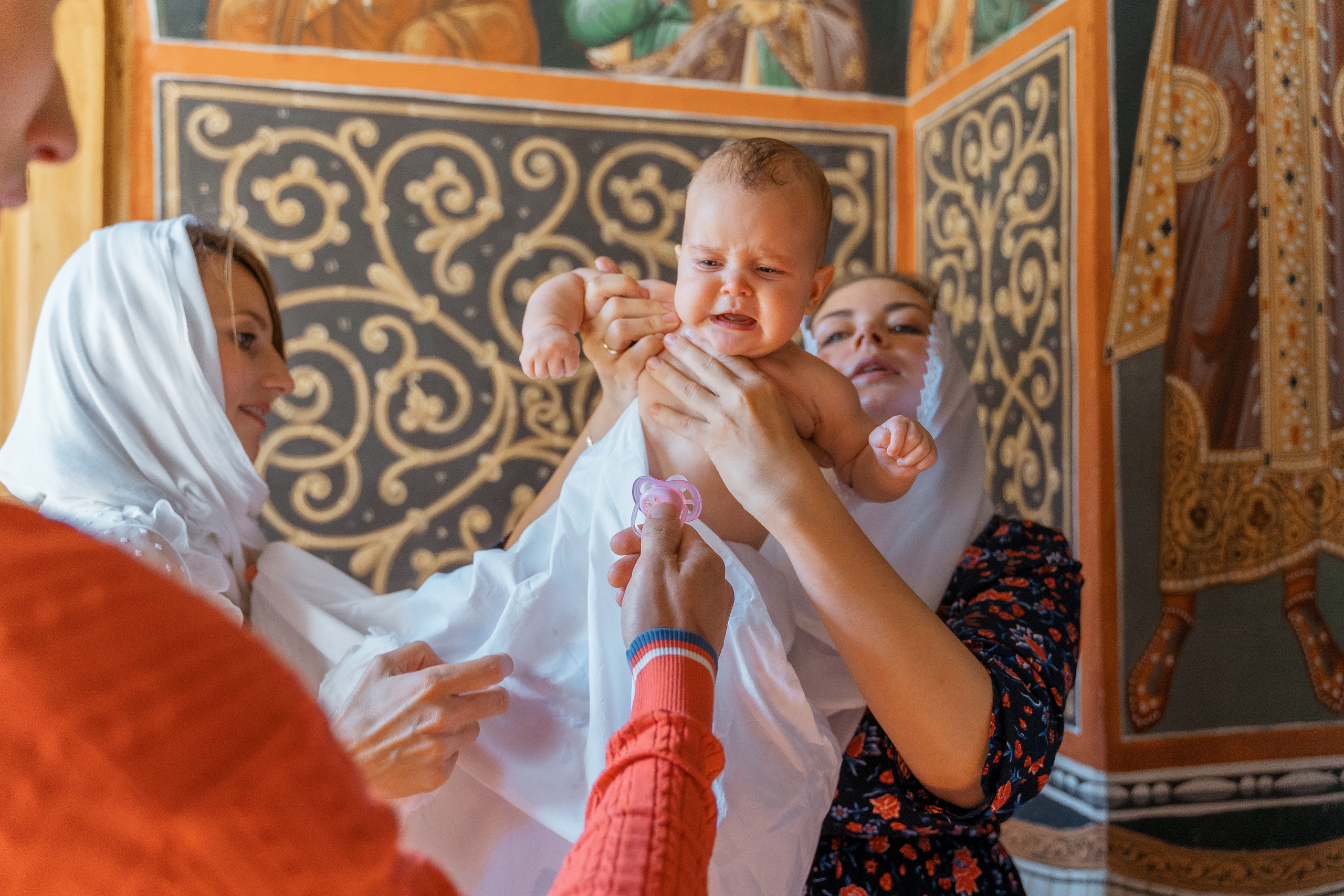 Крещение Ксении. Репотражный и семейный фотограф в Москве Герлинг Радмила