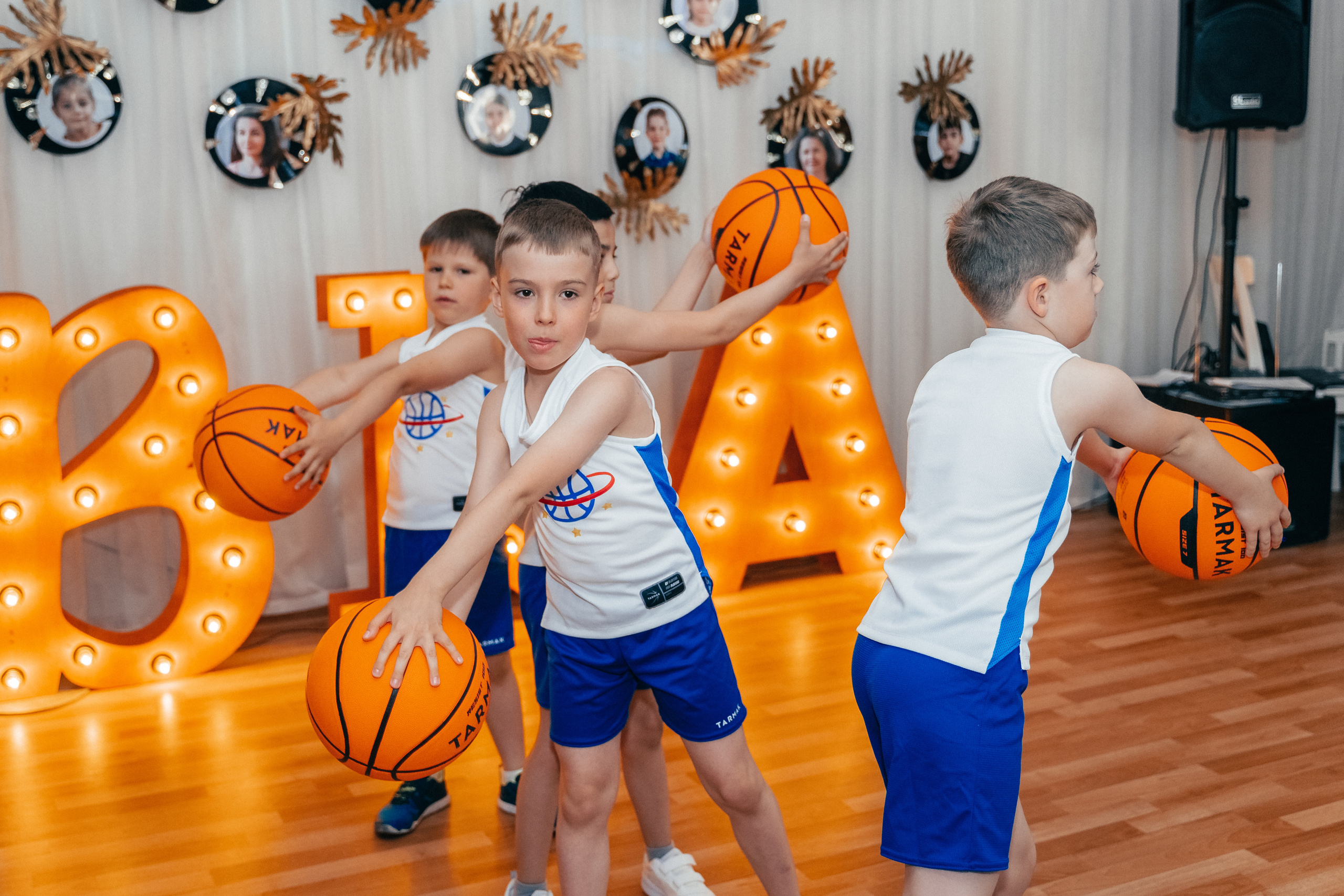 Утренники в саду. Репотражный и семейный фотограф в Москве Герлинг Радмила
